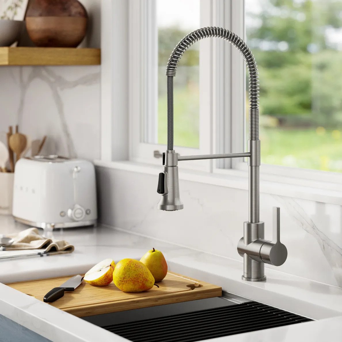 How to Make Your Small Kitchen Look Bigger