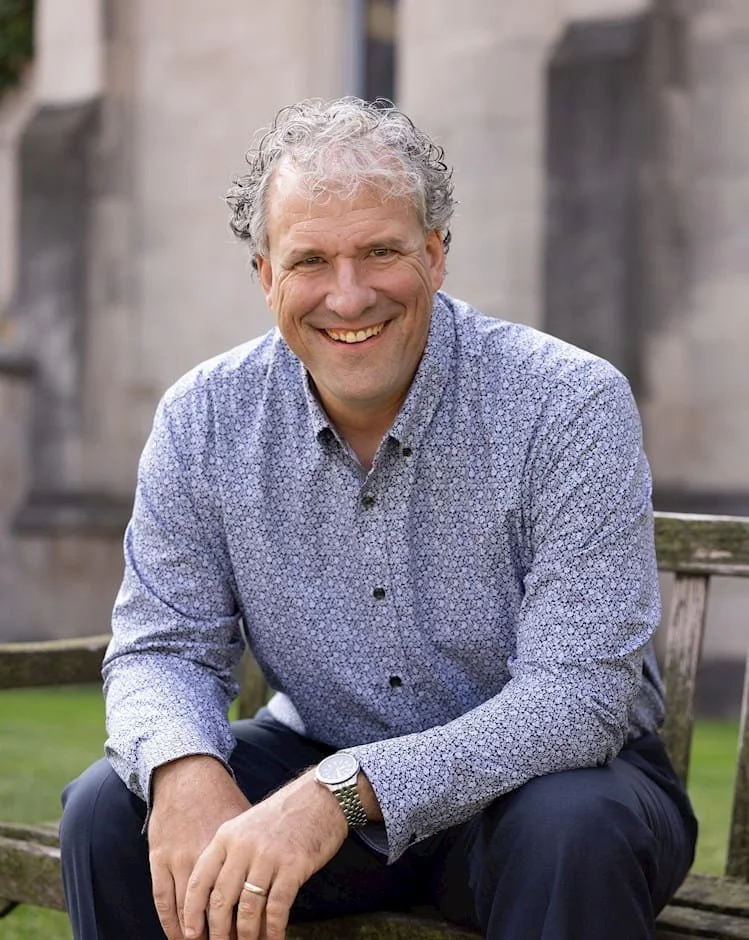 Views from UChicago: Book Talk - Nicholas Epley