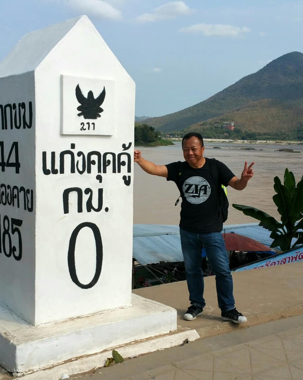 Living in Thailand as a Dual Citizen: The Complete Guide for Thai-Americans (2025)