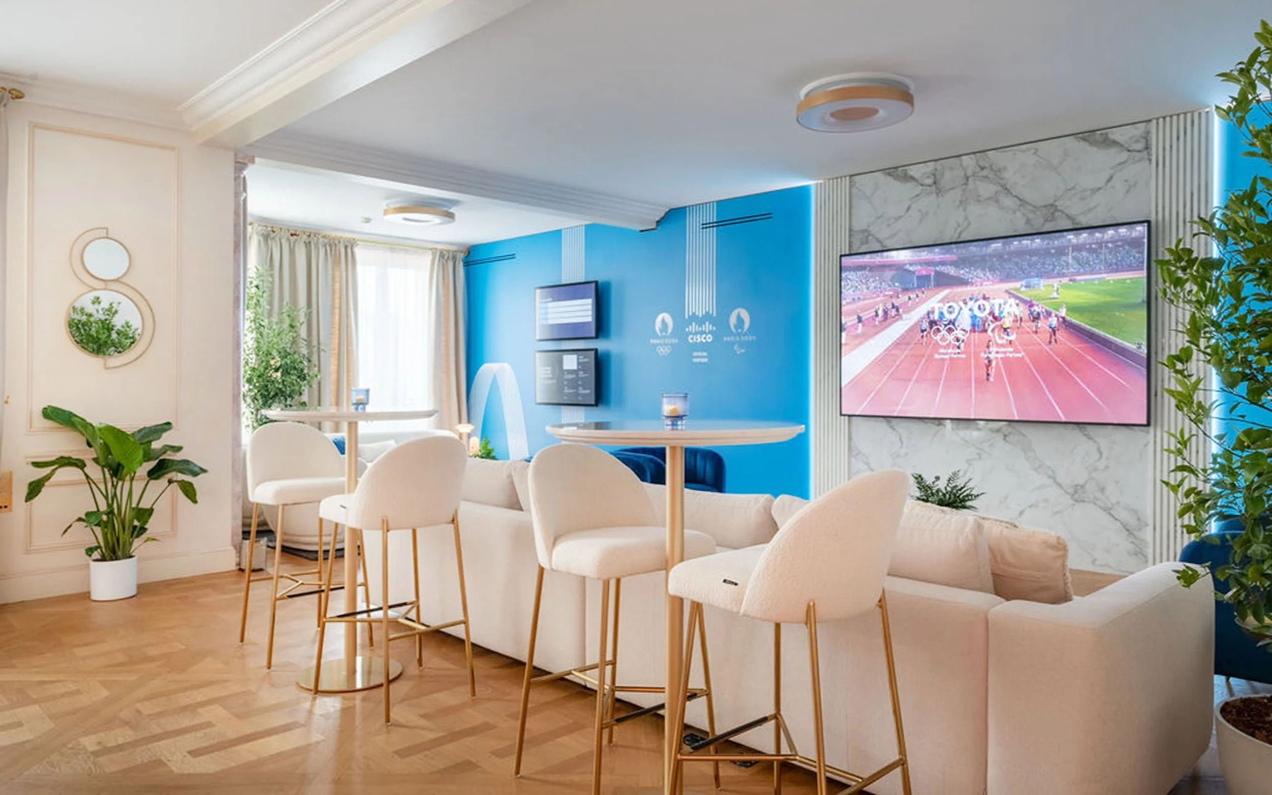Lounge_2.jpg