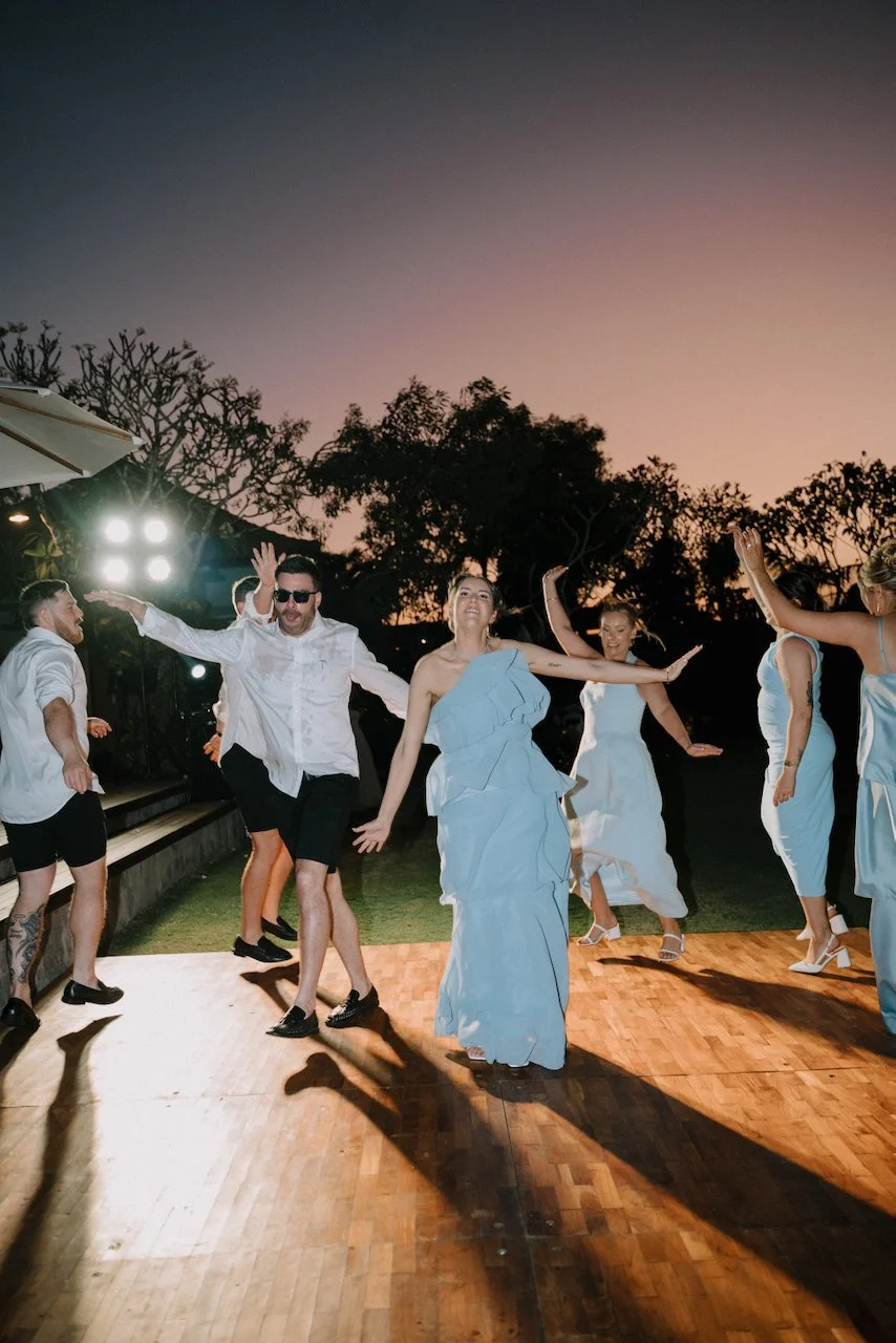 Bridal party grand entrance