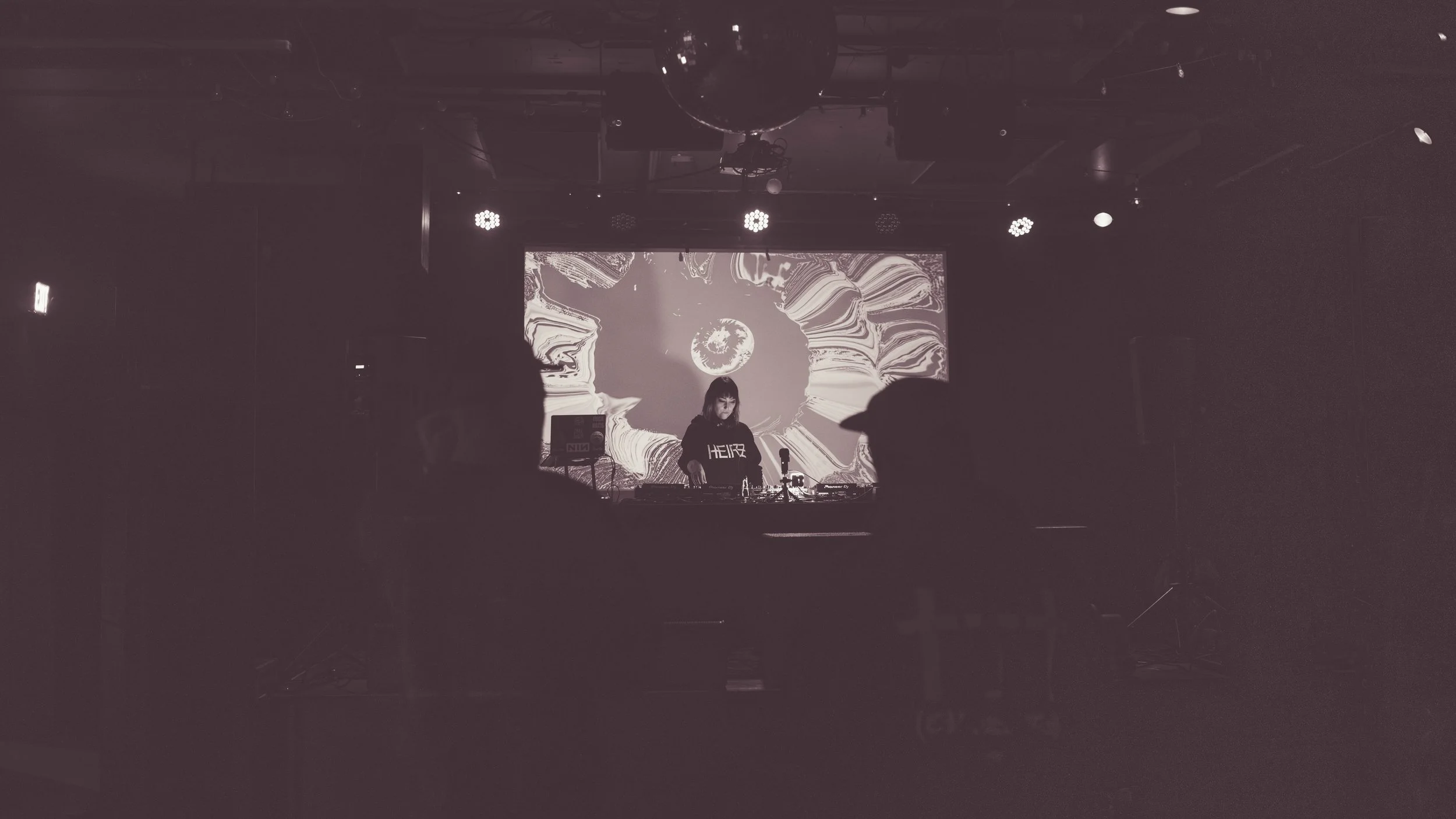 JBW-3.jpg