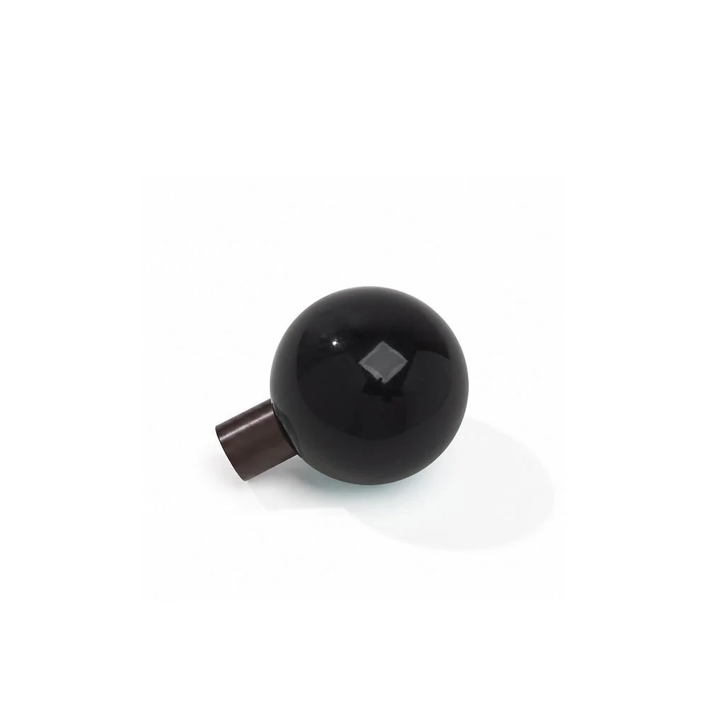 Hazel&Morris_Knobs_Black_Brass.jpg
