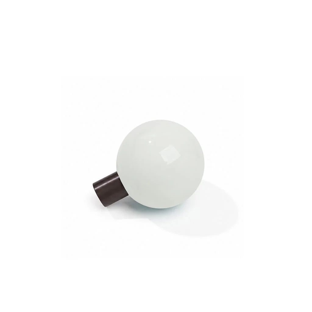 Hazel&Morris_Knobs_White_Brass.jpg