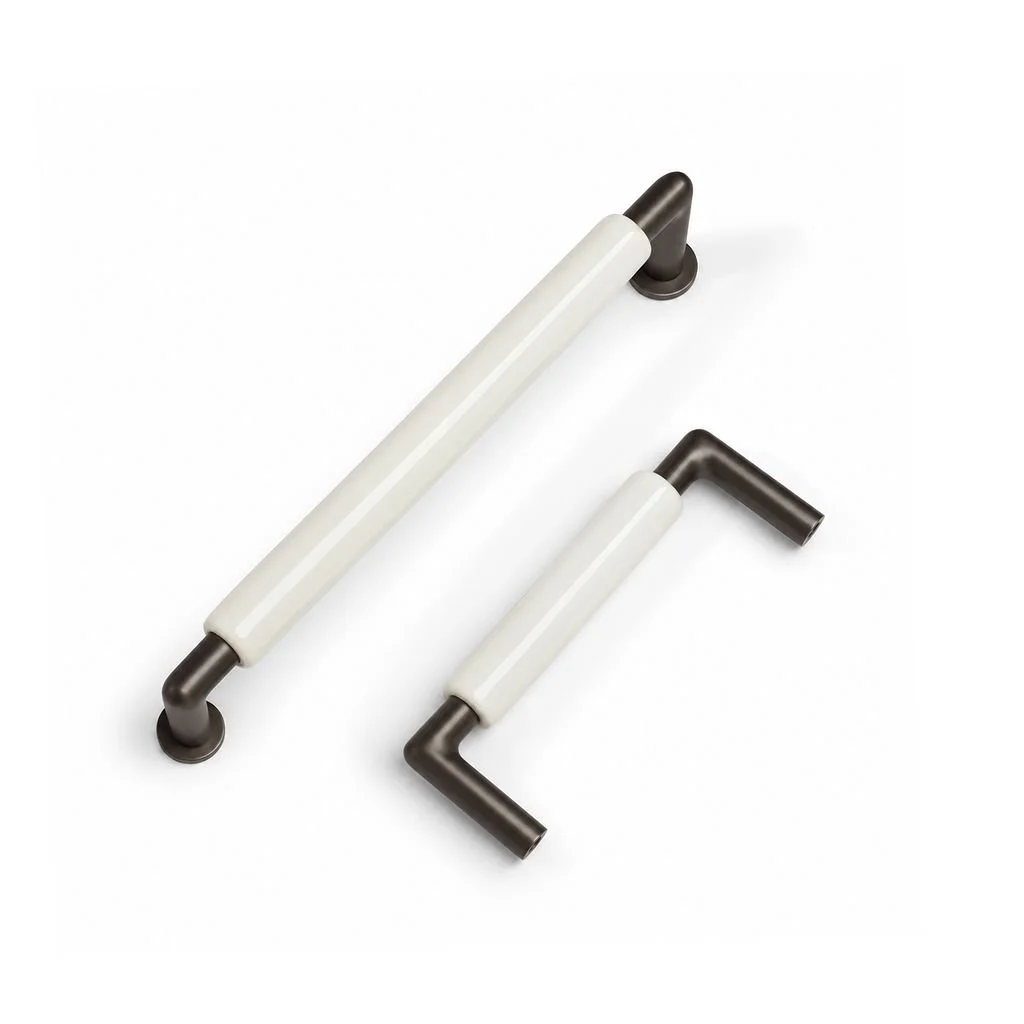 Hazel&Morris_Hendle_White_Brass.jpg