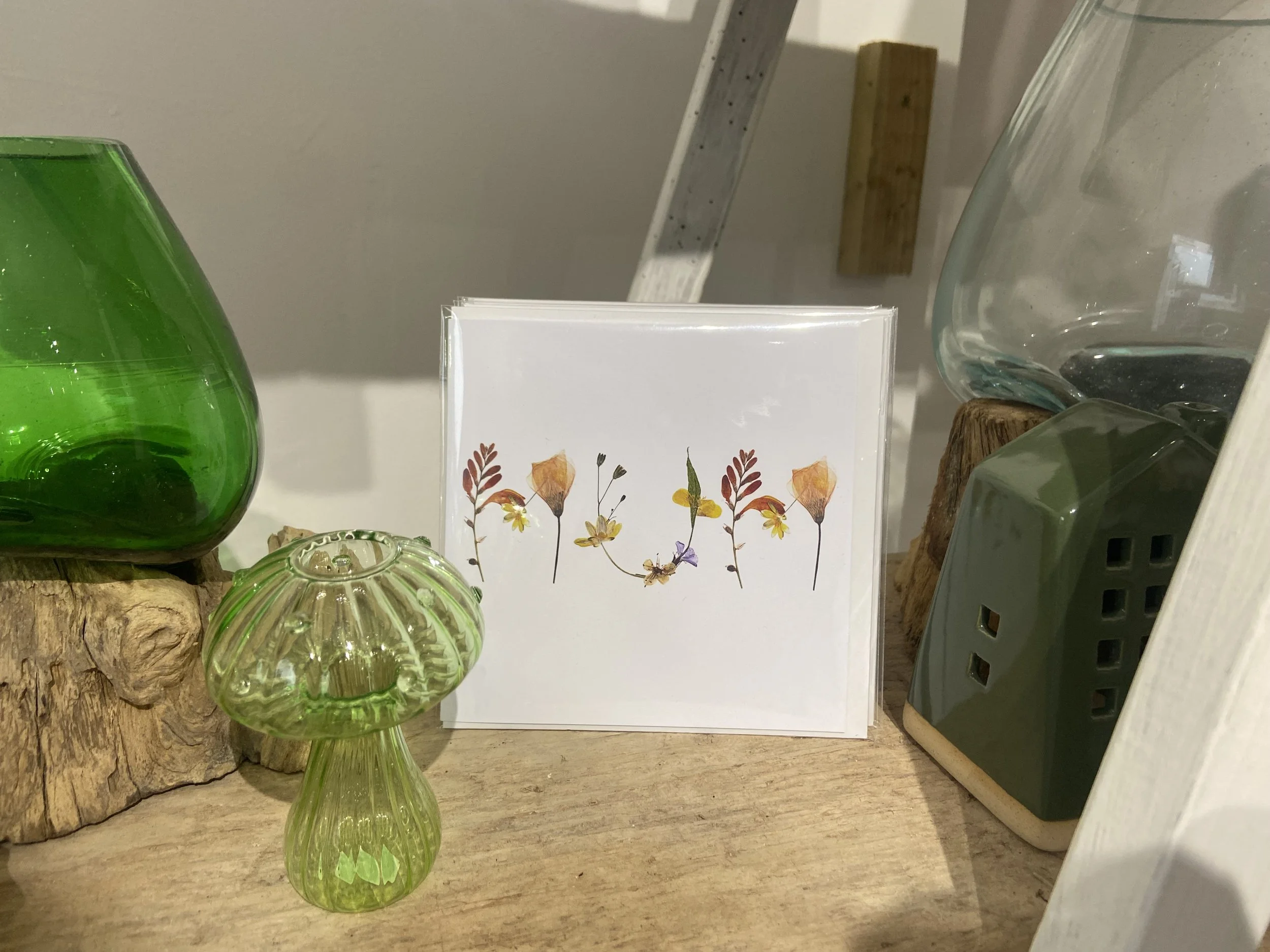 'Mum' Wilder & Wren Card