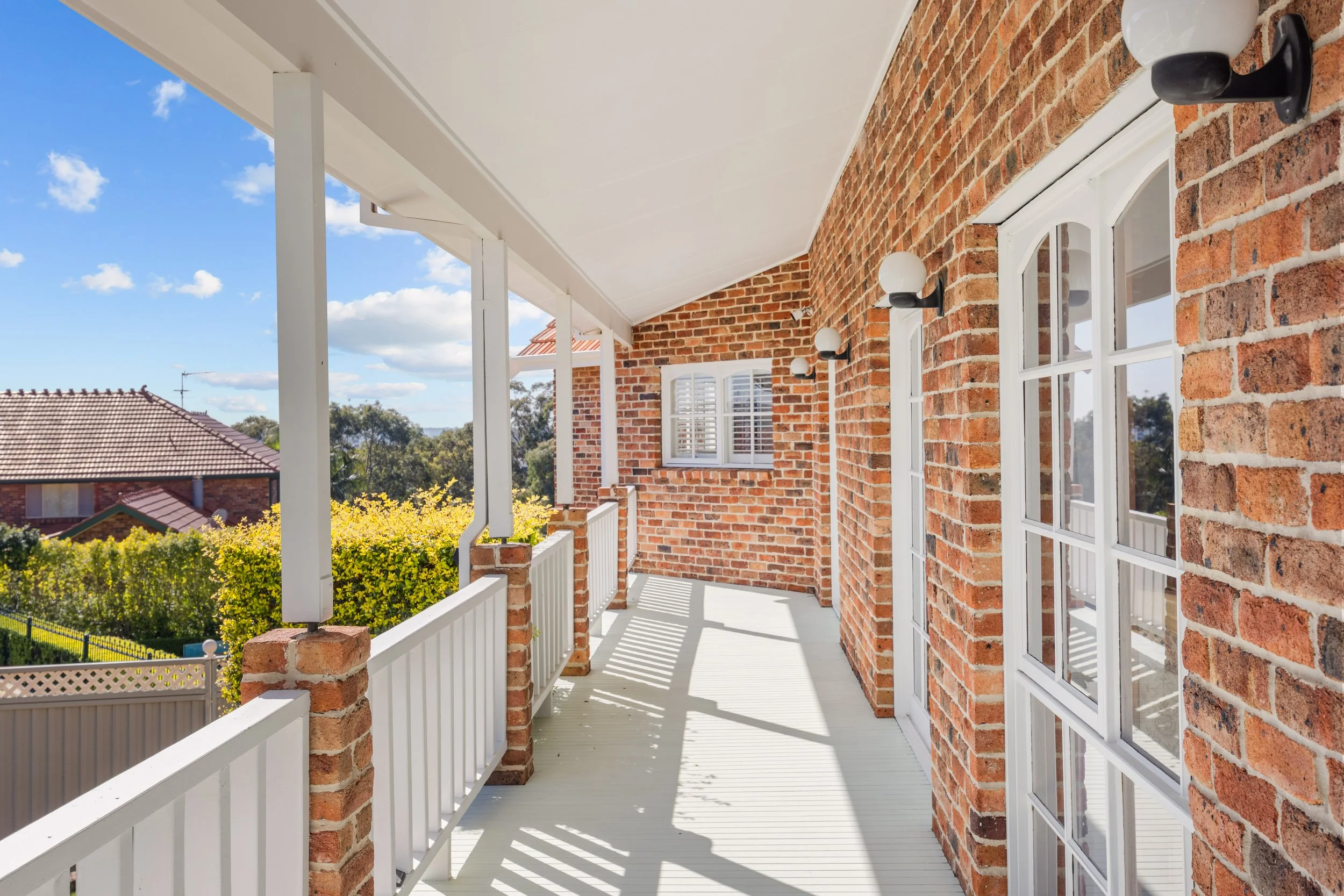 17-19 Somercotes Close-16.jpg