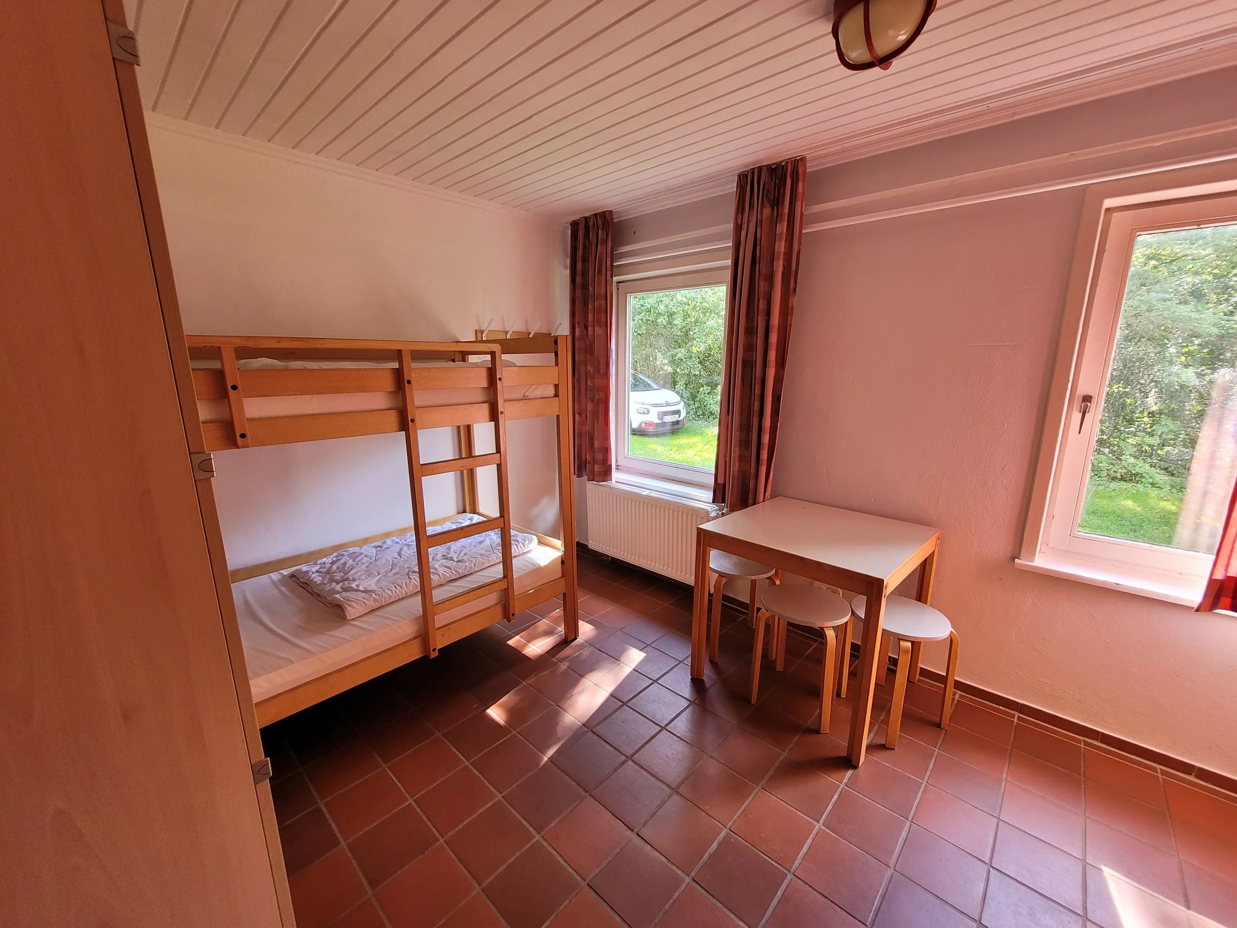 06_Kieler Haus, Mehrbett-Zimmer_JFBS Koppelsberg.jpg