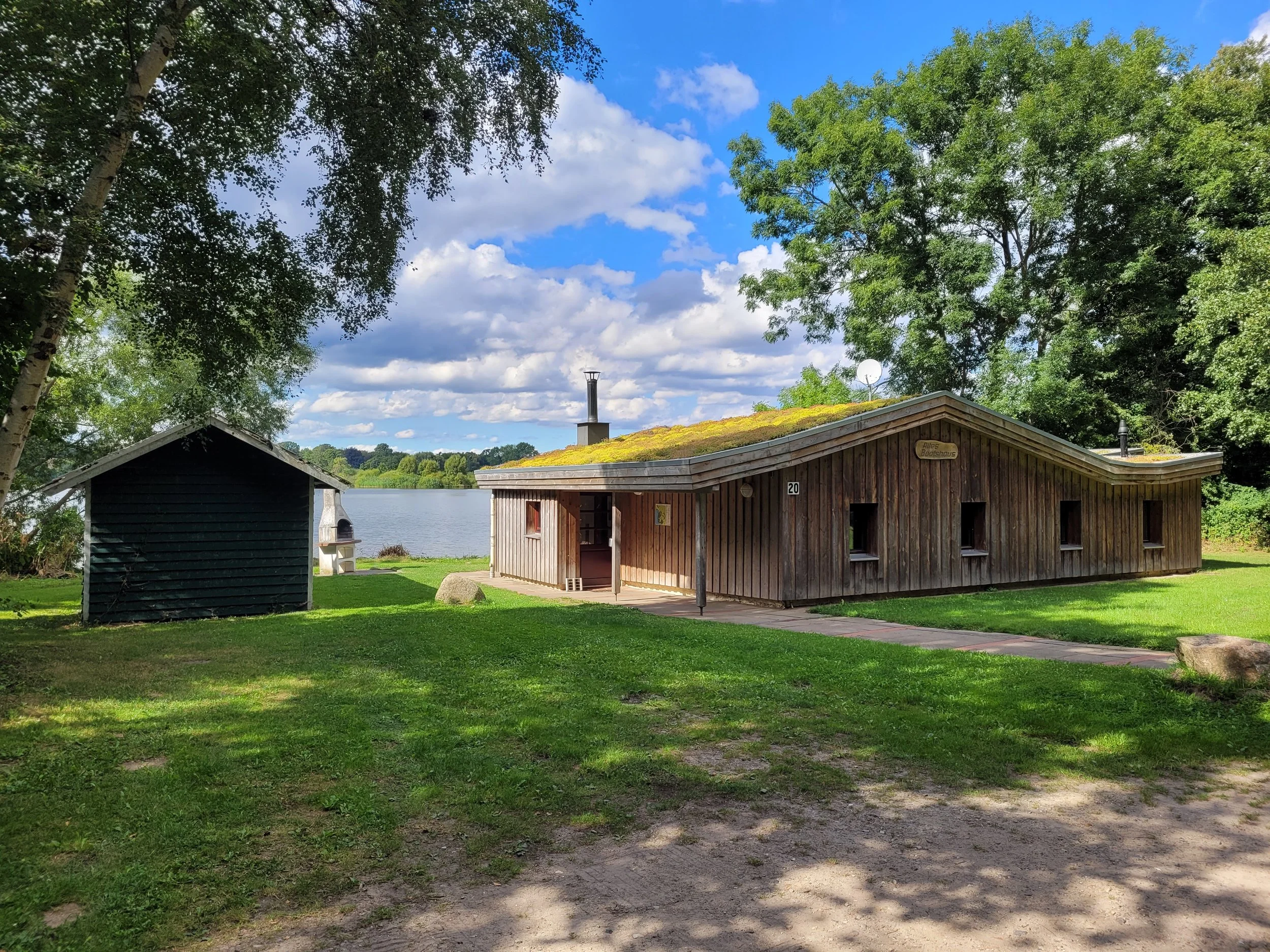 01_Bootshaus, Außenansicht_JFBS Koppelsberg.jpg