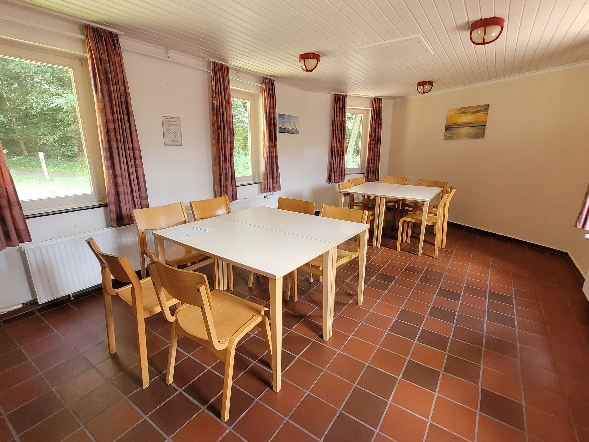 05_Kieler Haus, kl. Gruppenraum_JFBS Koppelsberg.jpg