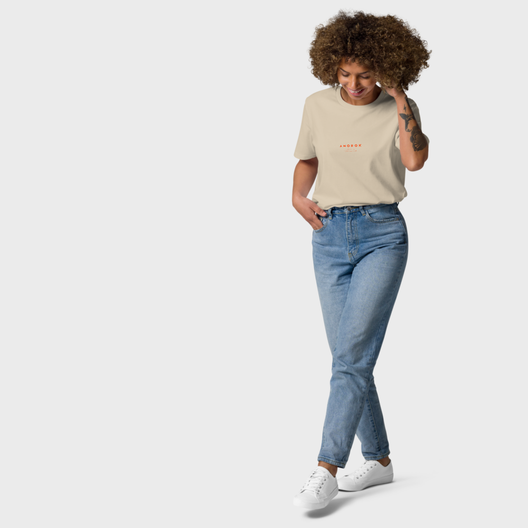 Sunday Tshirt Beige Scene.png