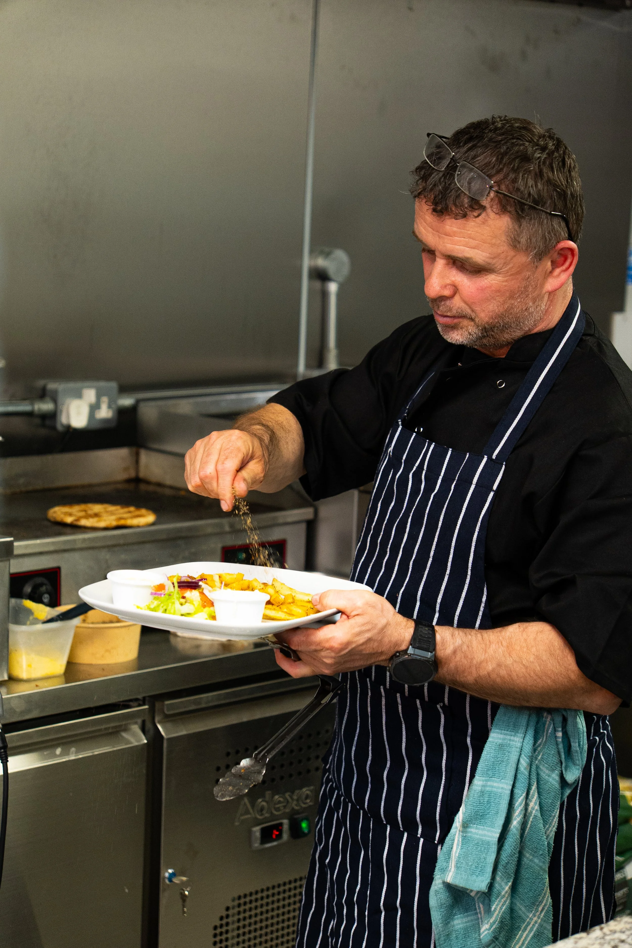 NEPTUNE GREEK GRILL RUNCORN 01.jpg