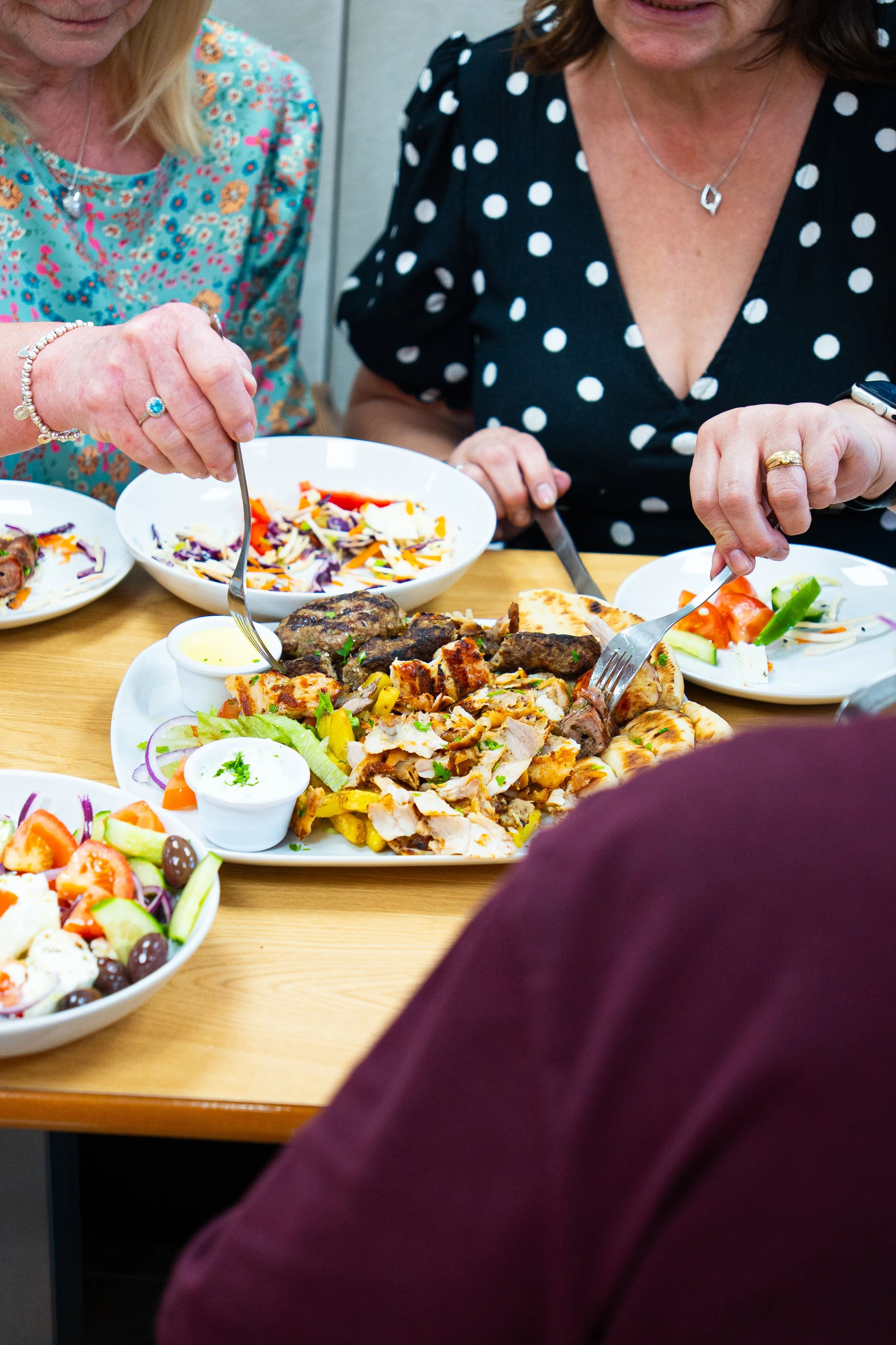 NEPTUNE GREEK GRILL RUNCORN 03.jpg