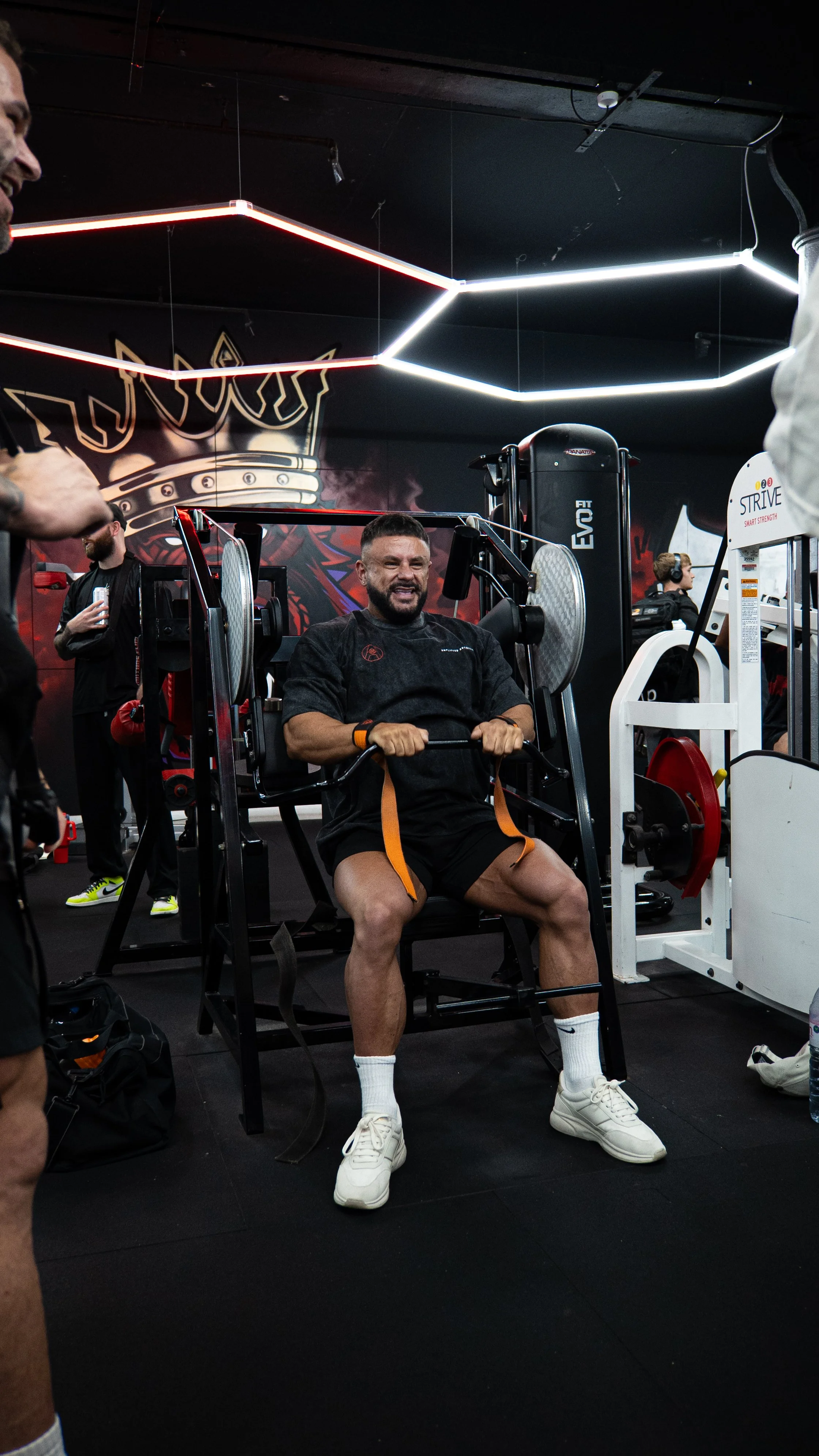 Notorious IFBB 02.jpg