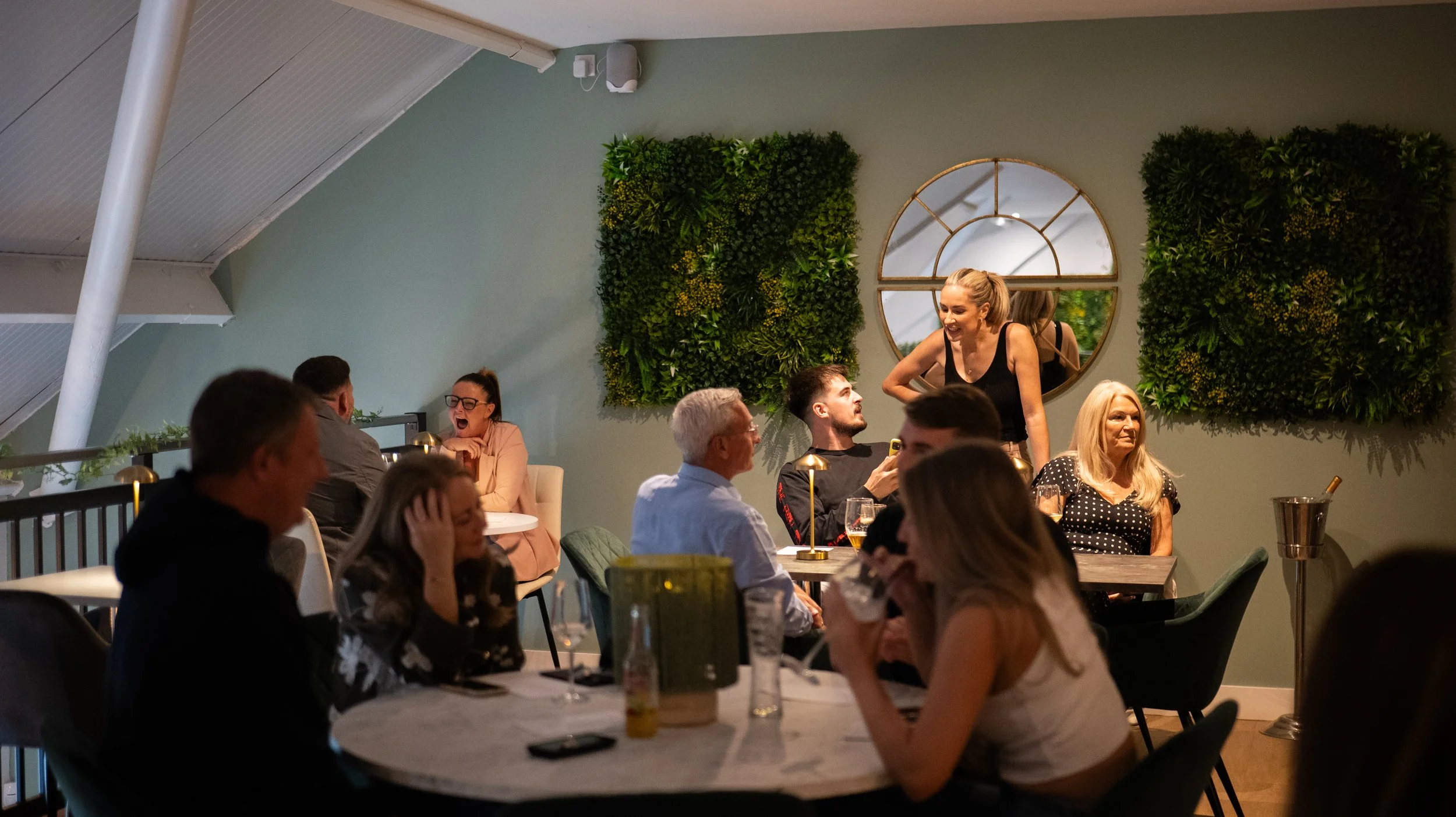 Restaurant Photo 07.jpg