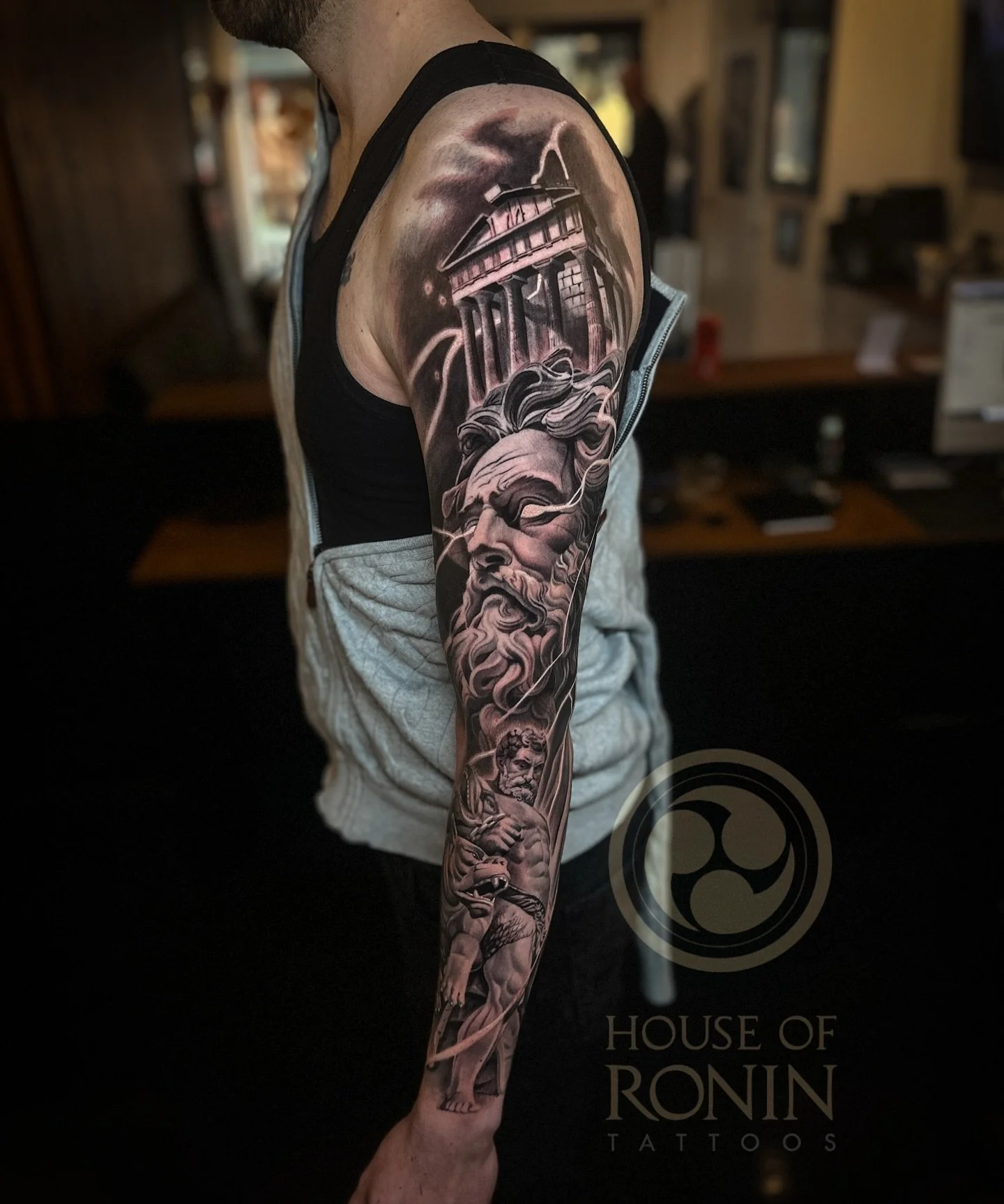 Done at @house_of_ronin_tattoos 
For appointments: www.houseofronintattoos.com
#HouseOfRoninTattoos
#BlackAndGreyTattoo
#RealismTattoo
#TattooSleeve
#MythologyTattoo
#FullSleeveTattoo
#TattooArt
#GriekseMythologie
#NeoClassicTattoo
#CustomTattooDesig