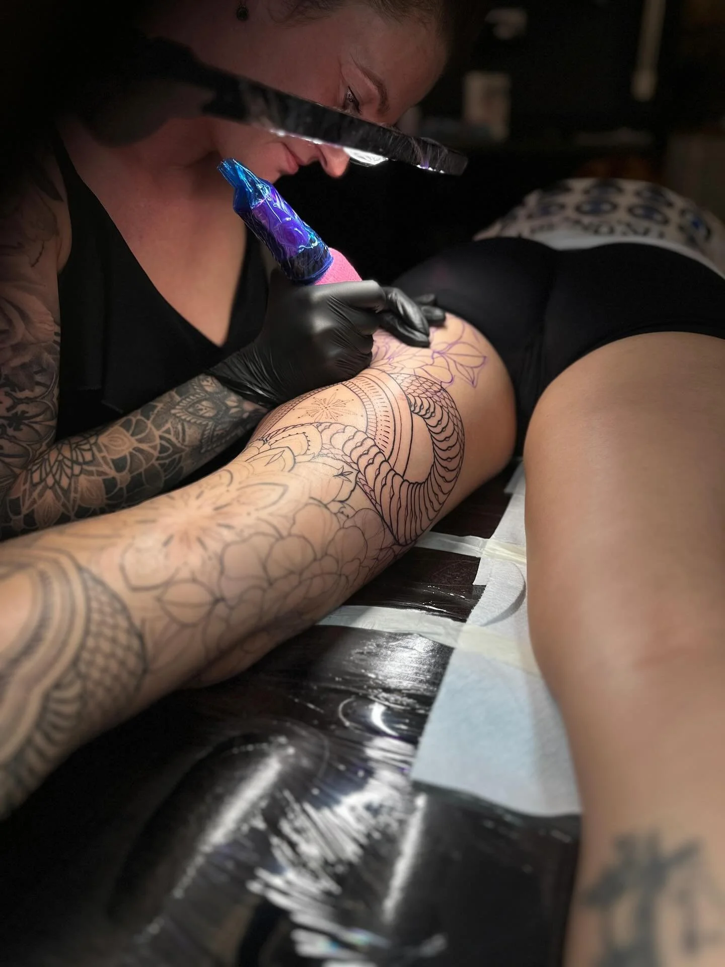 Ford focus 

#finelinetattoo #floraltattoo 
#mandala #ornamental #tattooshopalkmaar #alkmaar #tattoo #houseofronintattoos #tattoos #noordholland #dutchtattoo #tattoonederland #tattoocentre #alkmaartattoo #design #tattoos_of_instagram #tattoodesign #a