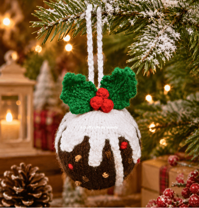 Christmas Pudding Bauble (1).png