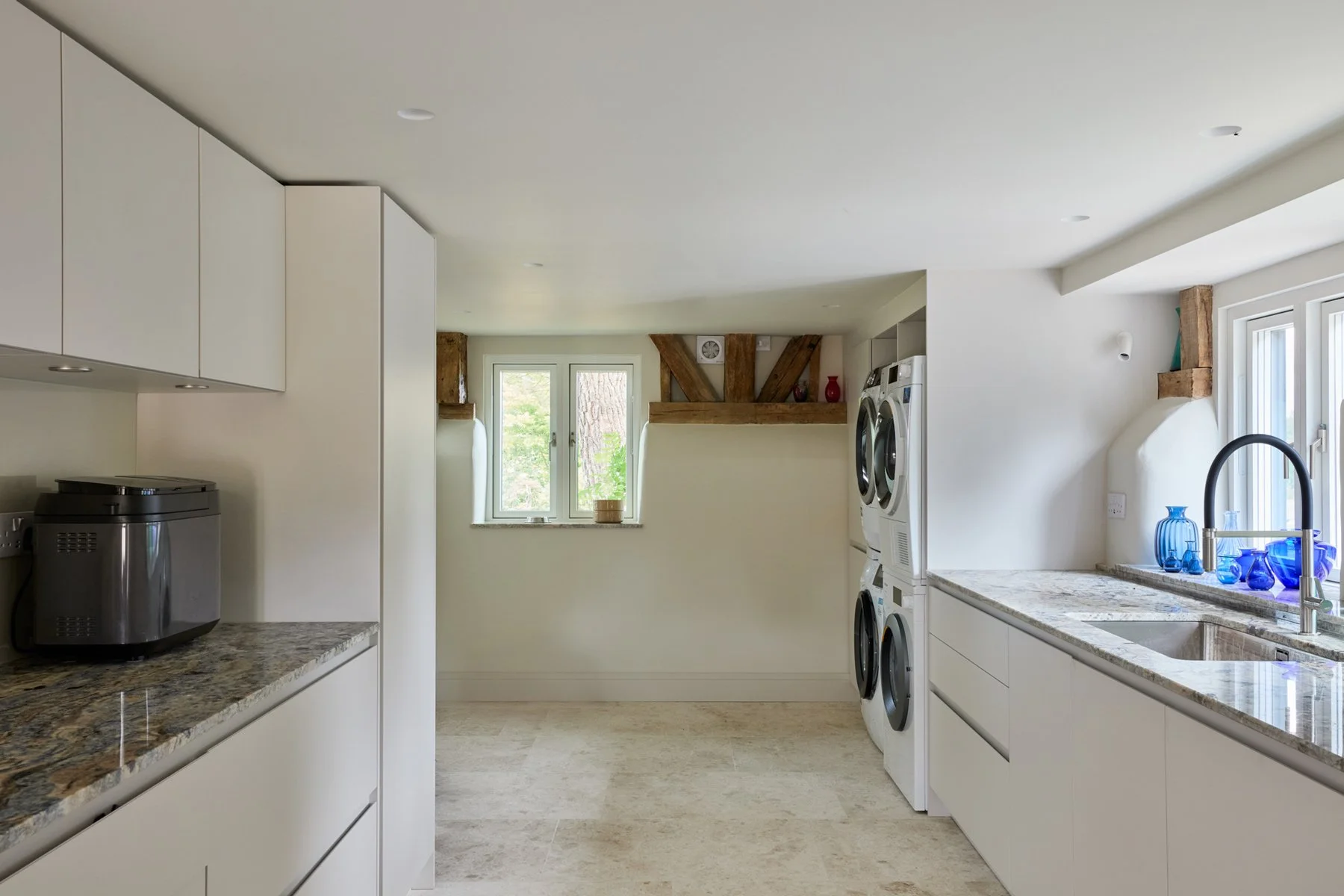 Pronorm Kitchen Design - Henley - Kitchen Barn 21.jpg