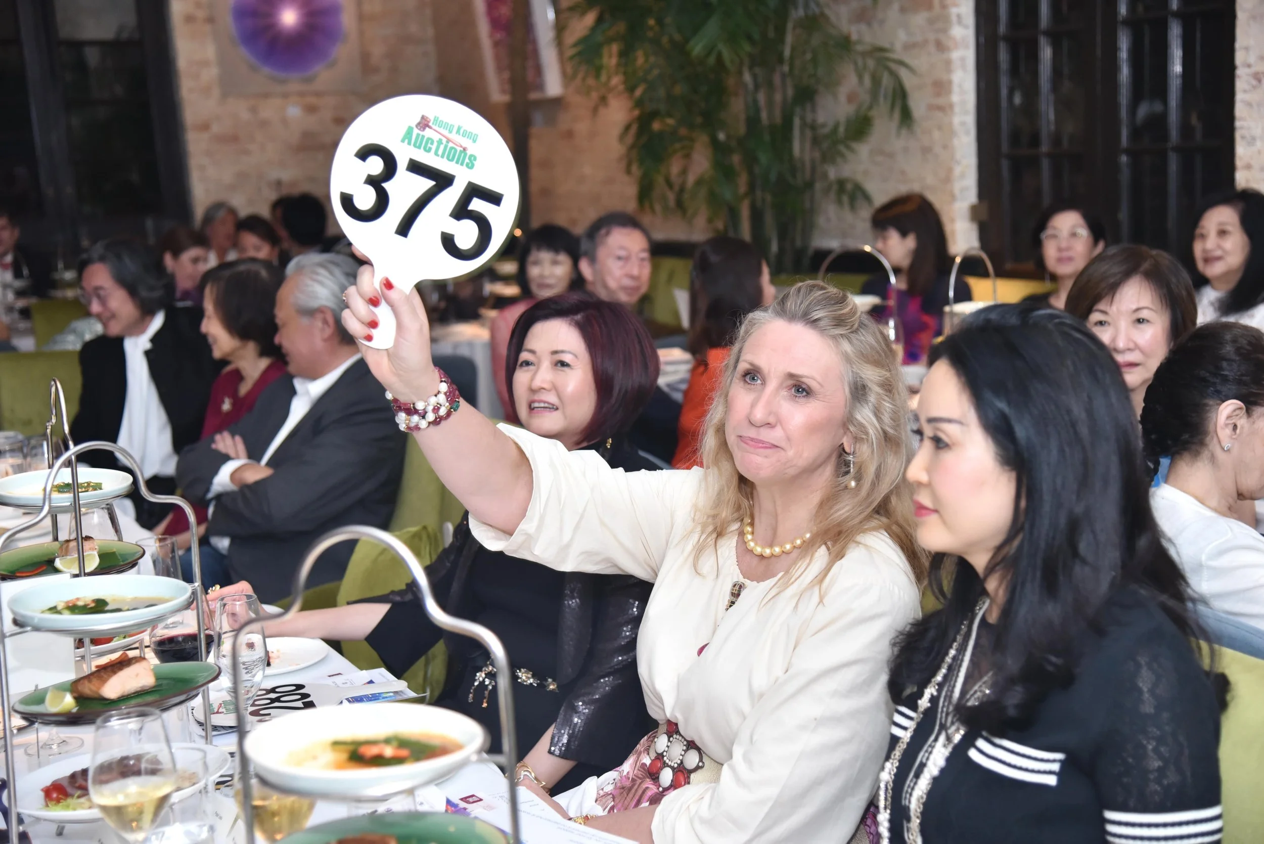 FAROOQ 69937200 (375)-min.JPG