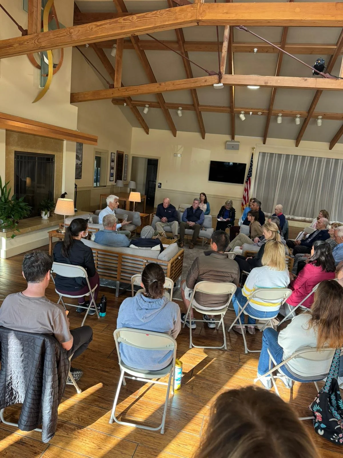 Un ritiro di mindfulness per accogliere l'inizio dell'estate (di persona, in italiano)