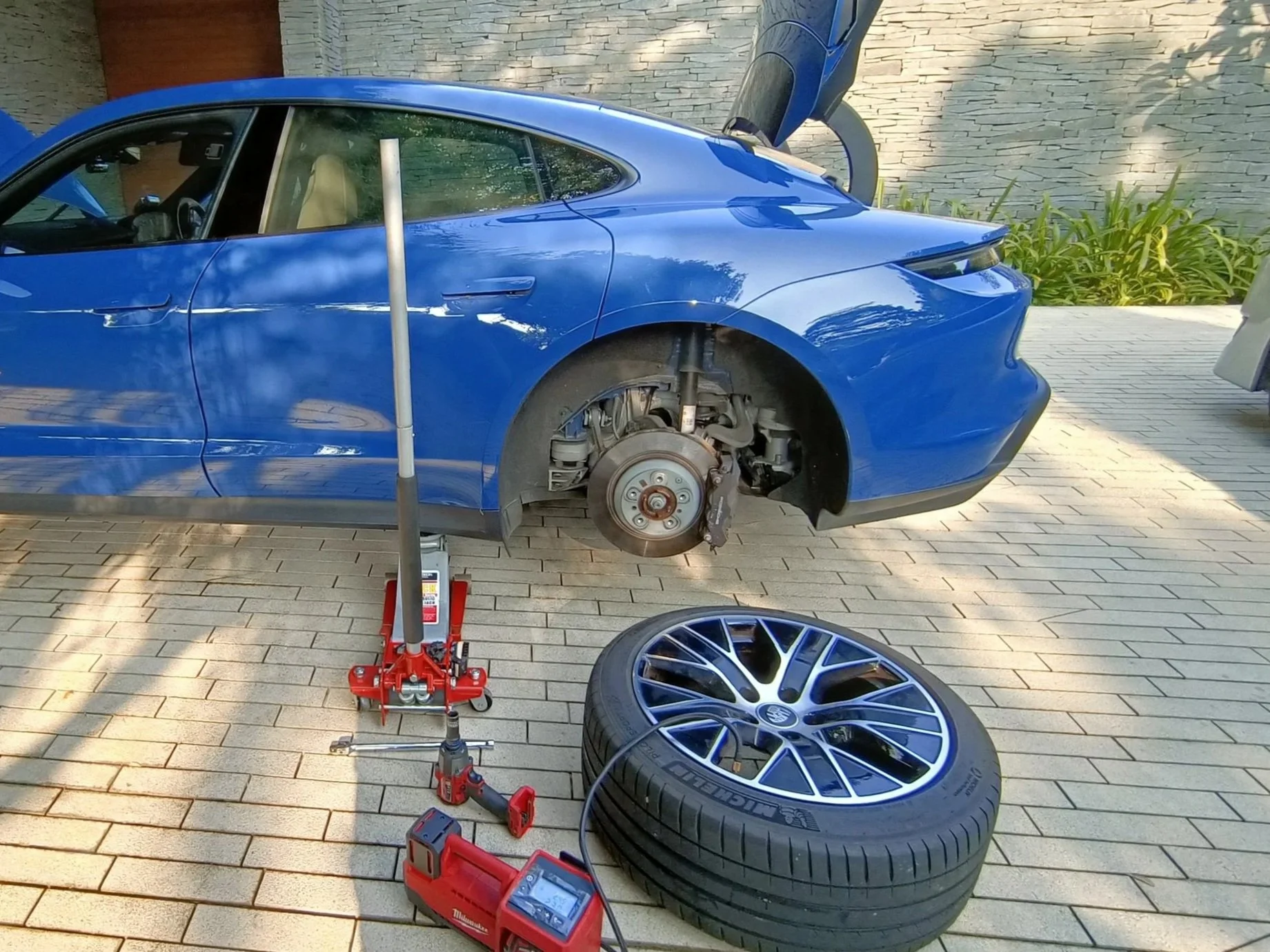 flat tyre repair