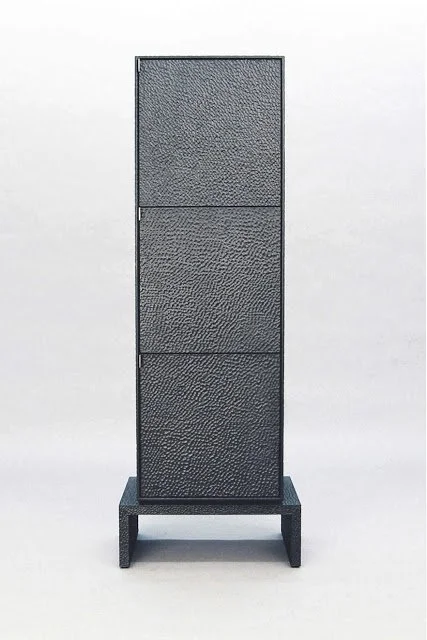 V3 Cabinet
