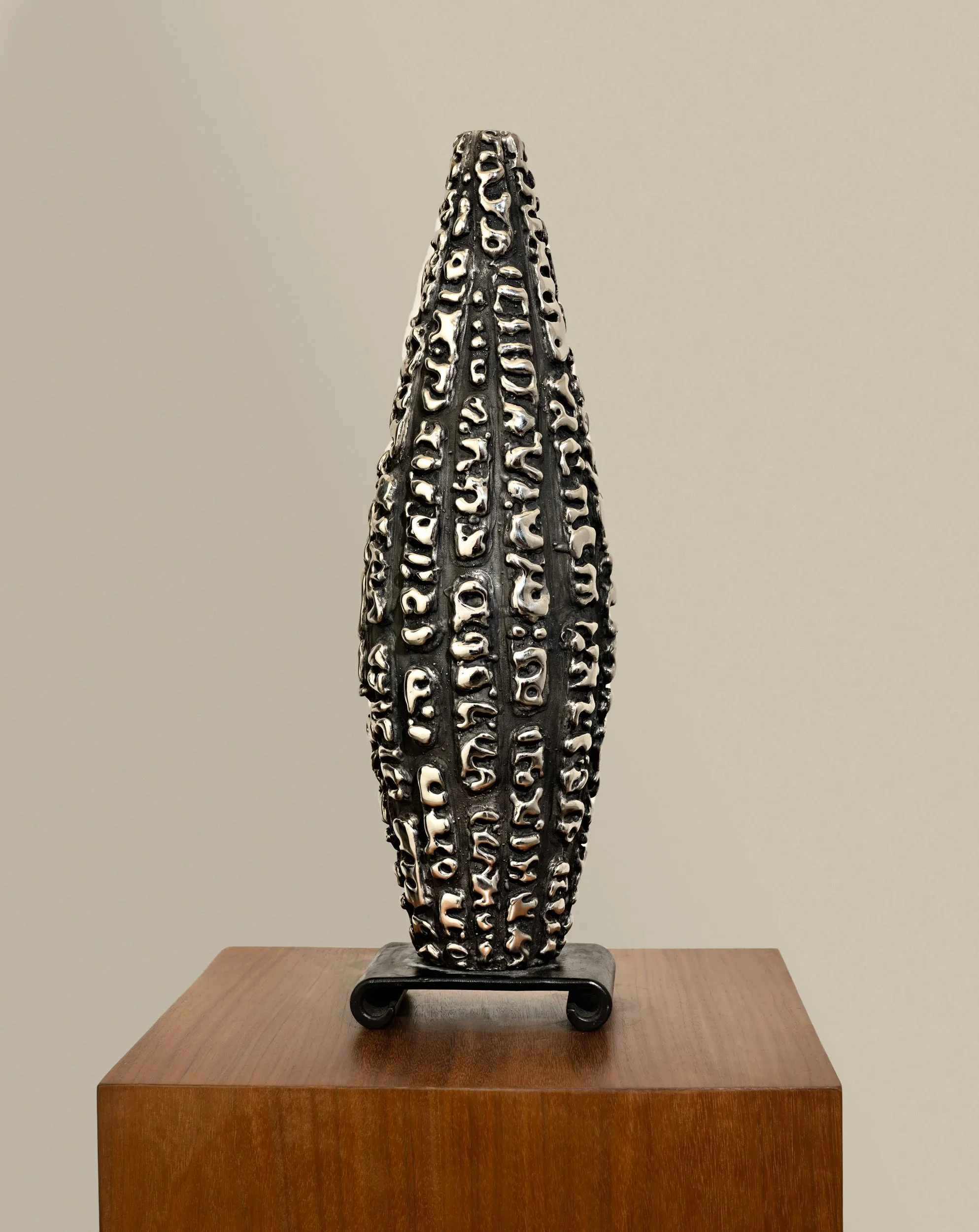 Imperial Vase on Stand