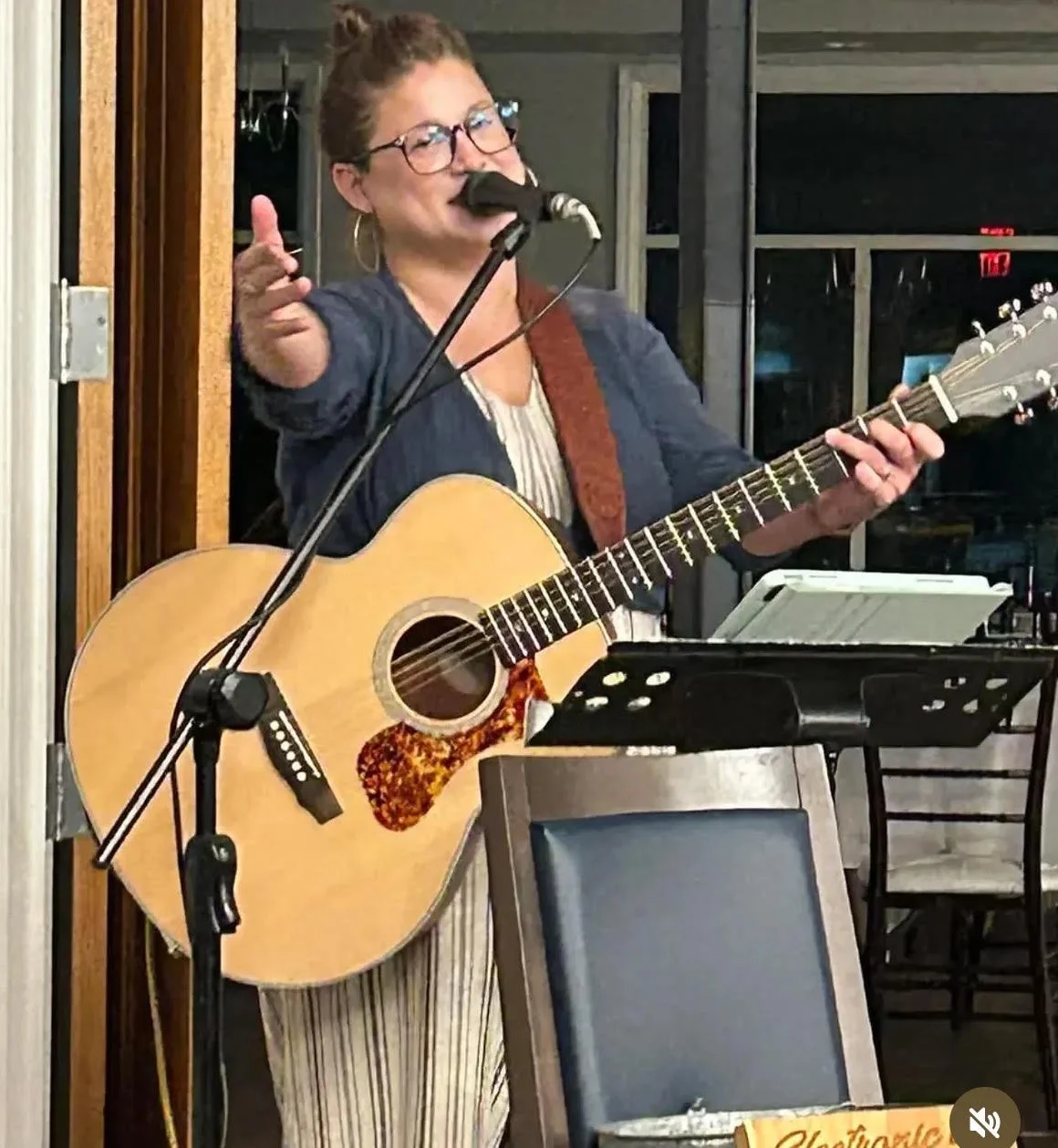 Live Music: Anna Burgess