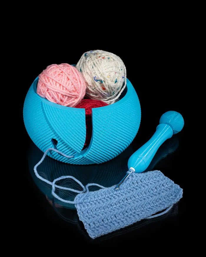 Pull_the_Strings_Yarn_Bowl_and_Hook_Case2_94482813ba.jpg