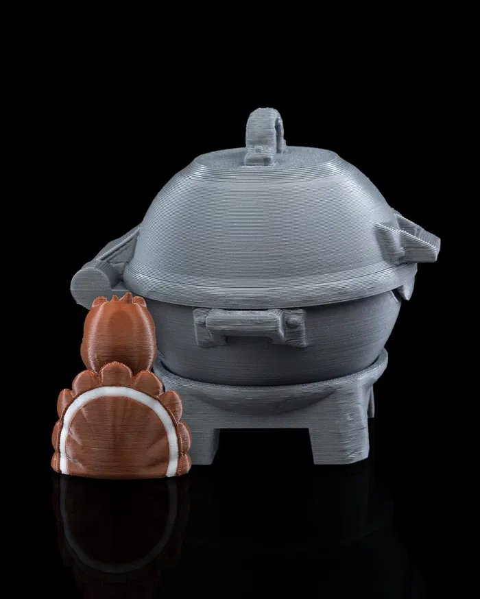 Turkey_in_a_Grill_Keychain_Container_4_805eafe9e9.jpg