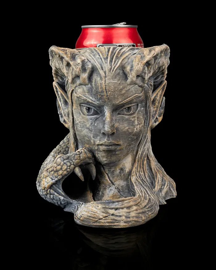 Infernal_Gambit_Can_Holder_and_Dice_Tower1_e5922e3894.jpg