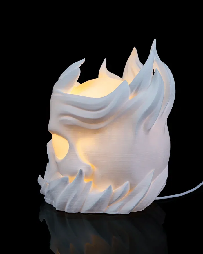Skull_Sphere_Table_Lamp2_b798f0a7bb.webp