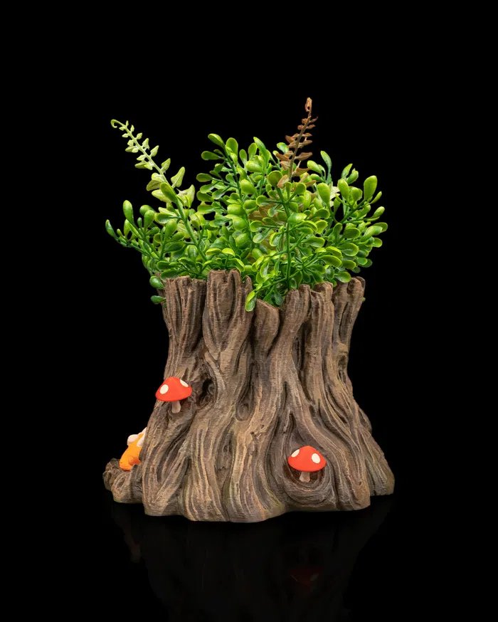 Snuggle_Stump_Planter_3_a1cd8e5680.jpg