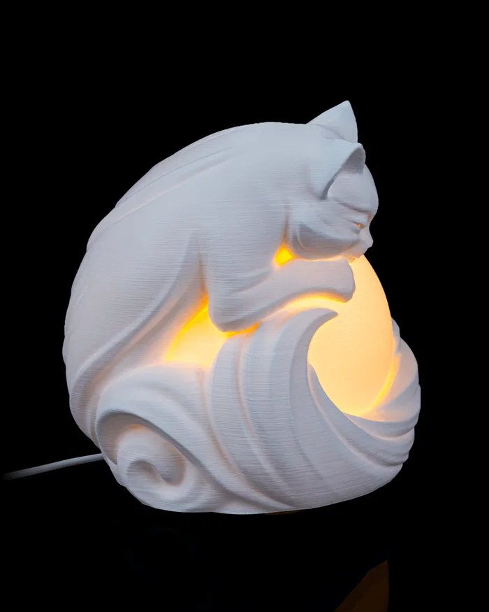 Feline_Sphere_Table_Lamp_4_a147be8561.jpg