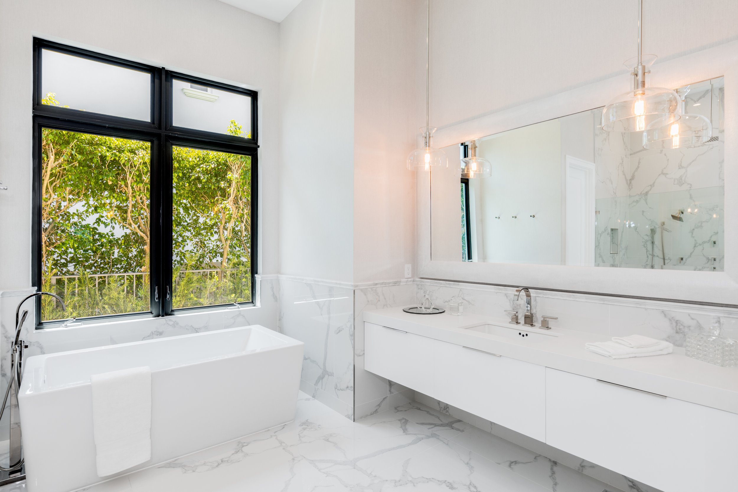 Master Bathroom 1.JPEG