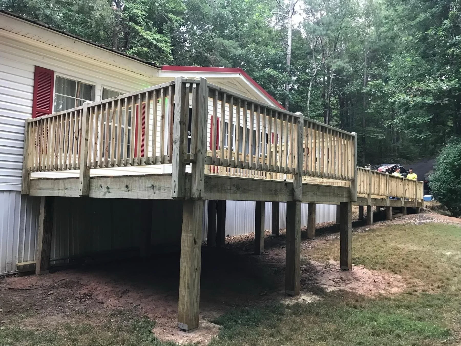 deck111.JPG