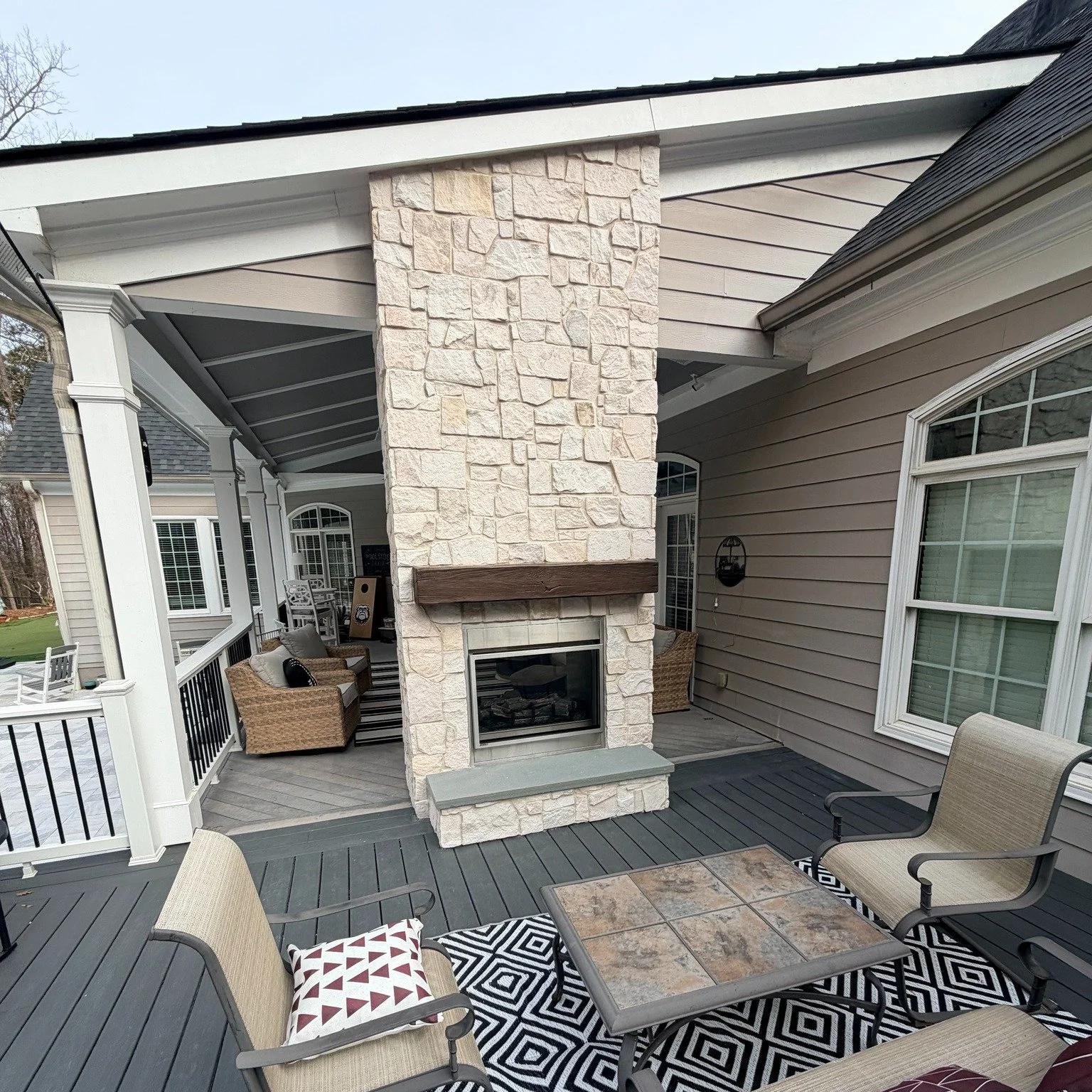 Elevate your outdoor space. 🔥

We built this outdoor fireplace using beautiful natural stone and an impressive double-sided fireplace insert, allowing it to be enjoyed from both sides of the deck.

The Thermastone wood-look mantels provide the warmt