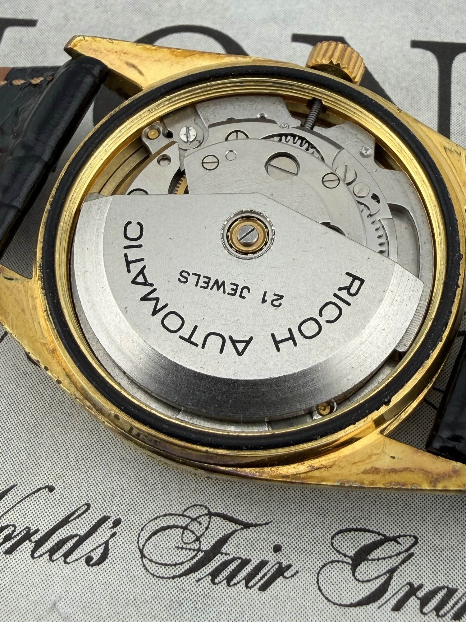 Reymark Ricohermozo様 Ricoh | 21 Jewels | Automatic | Day/Date | Fluted Bezel | Signed