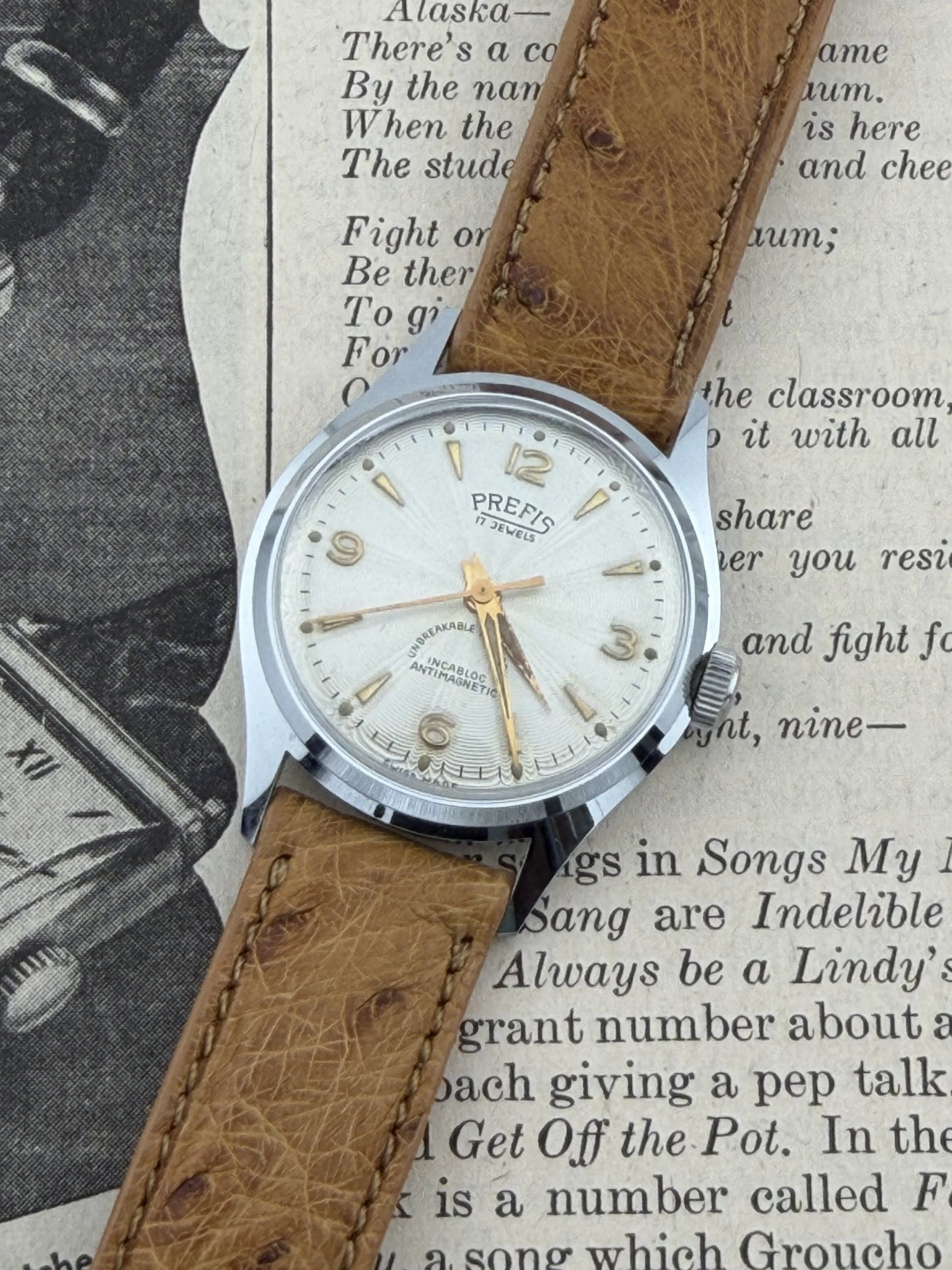 Prefis | 17 Jewels | Textured Dial | Swiss Manual Wind | Circa 1960s