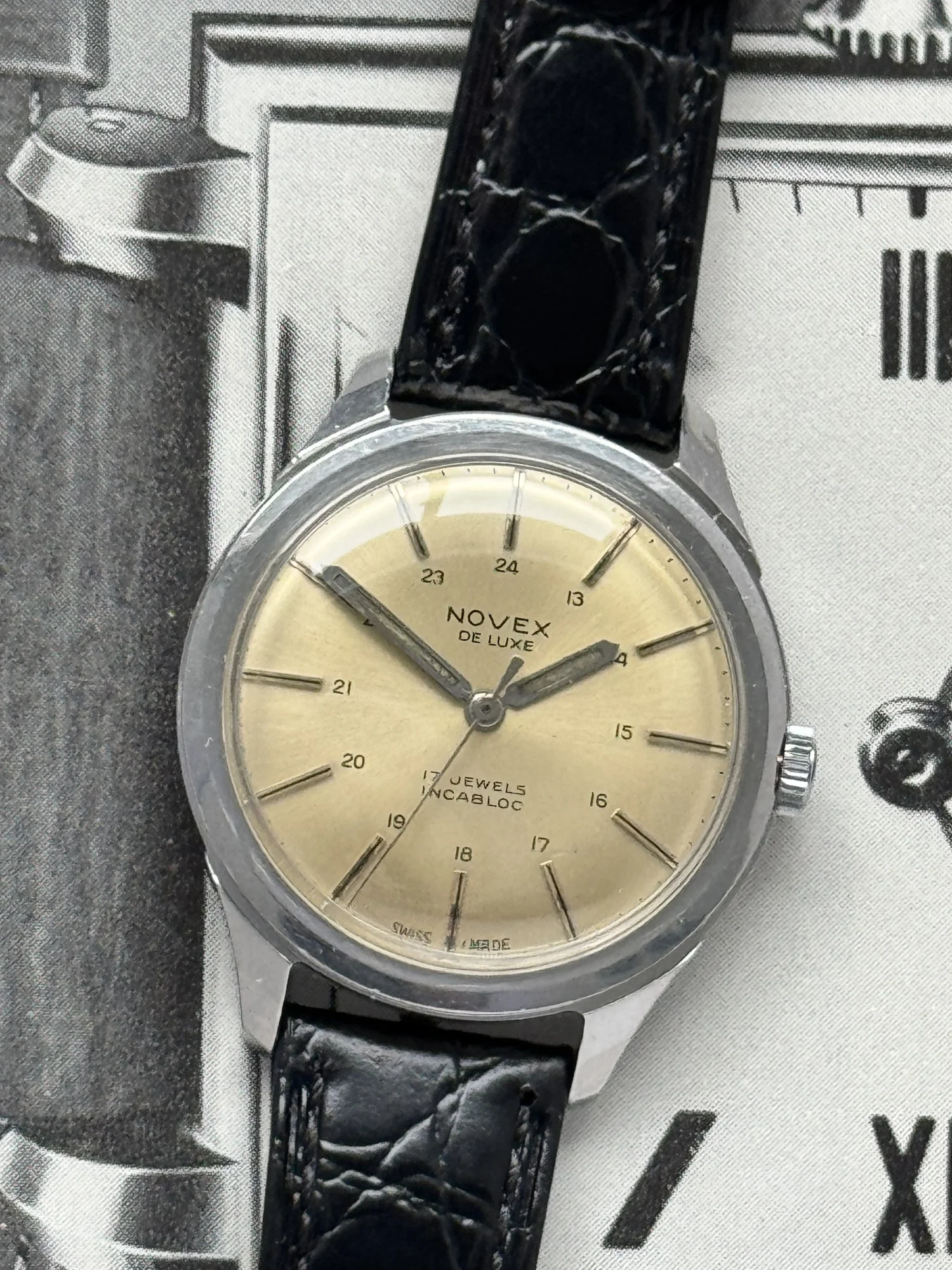Norvex De Luxe 17-Jewel — Little King Watches