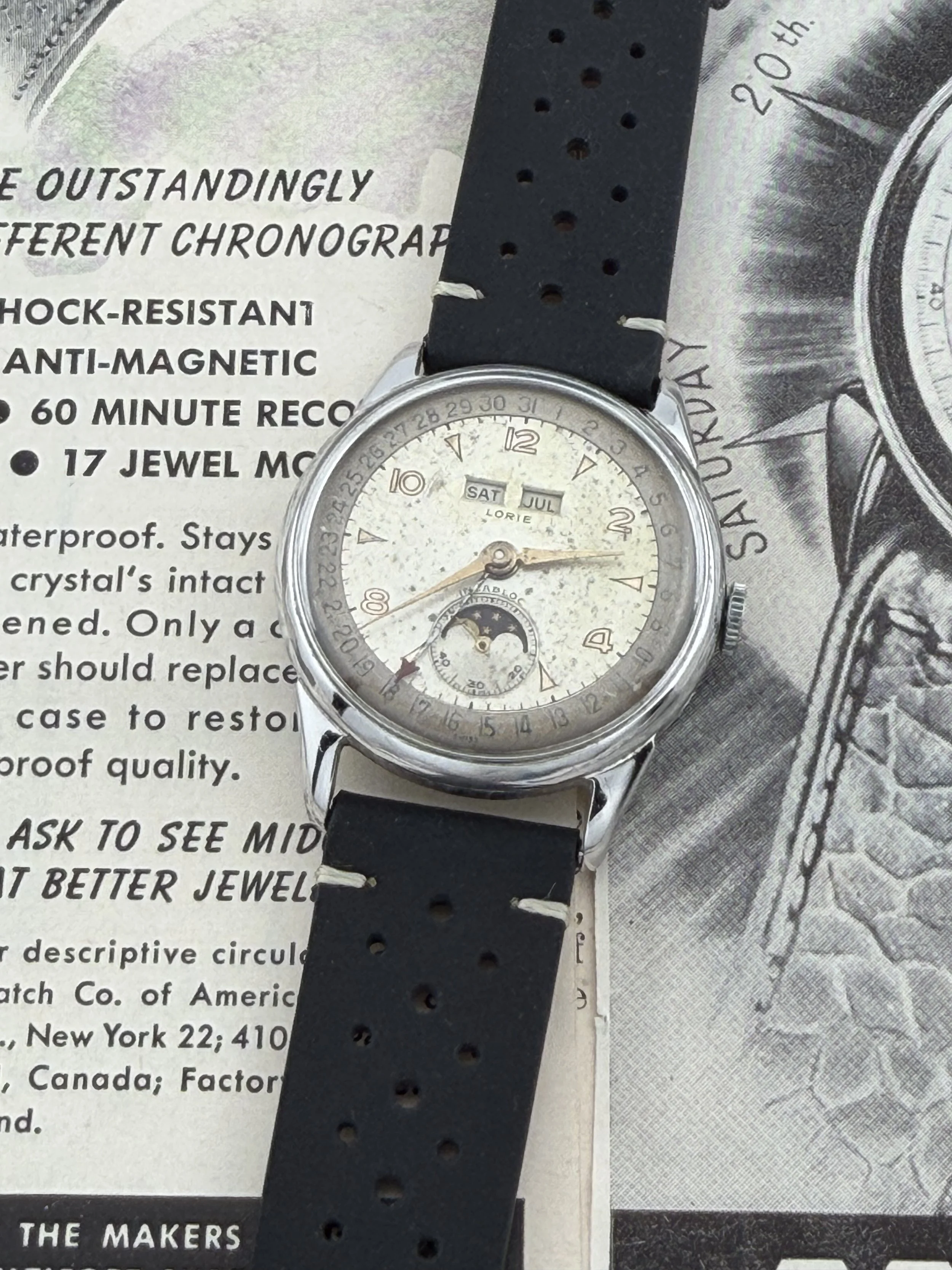 Lorie Triple Calendar Moonphase | 17 Jewels  | Venus Cal. 203 | Incabloc | 34.6mm Case | Circa 1950s