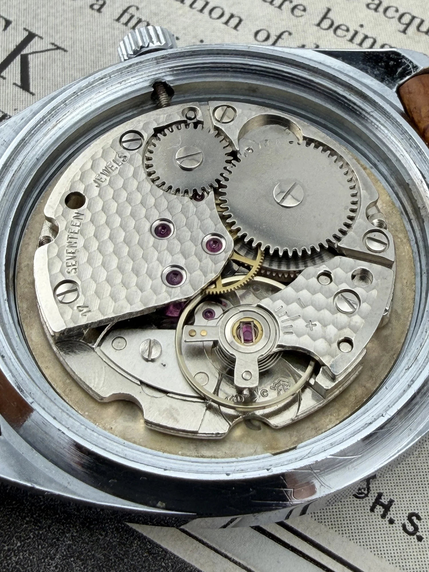 Westclox 17 Jewels | Swiss Lever Movement | 1970s TV Case Dress