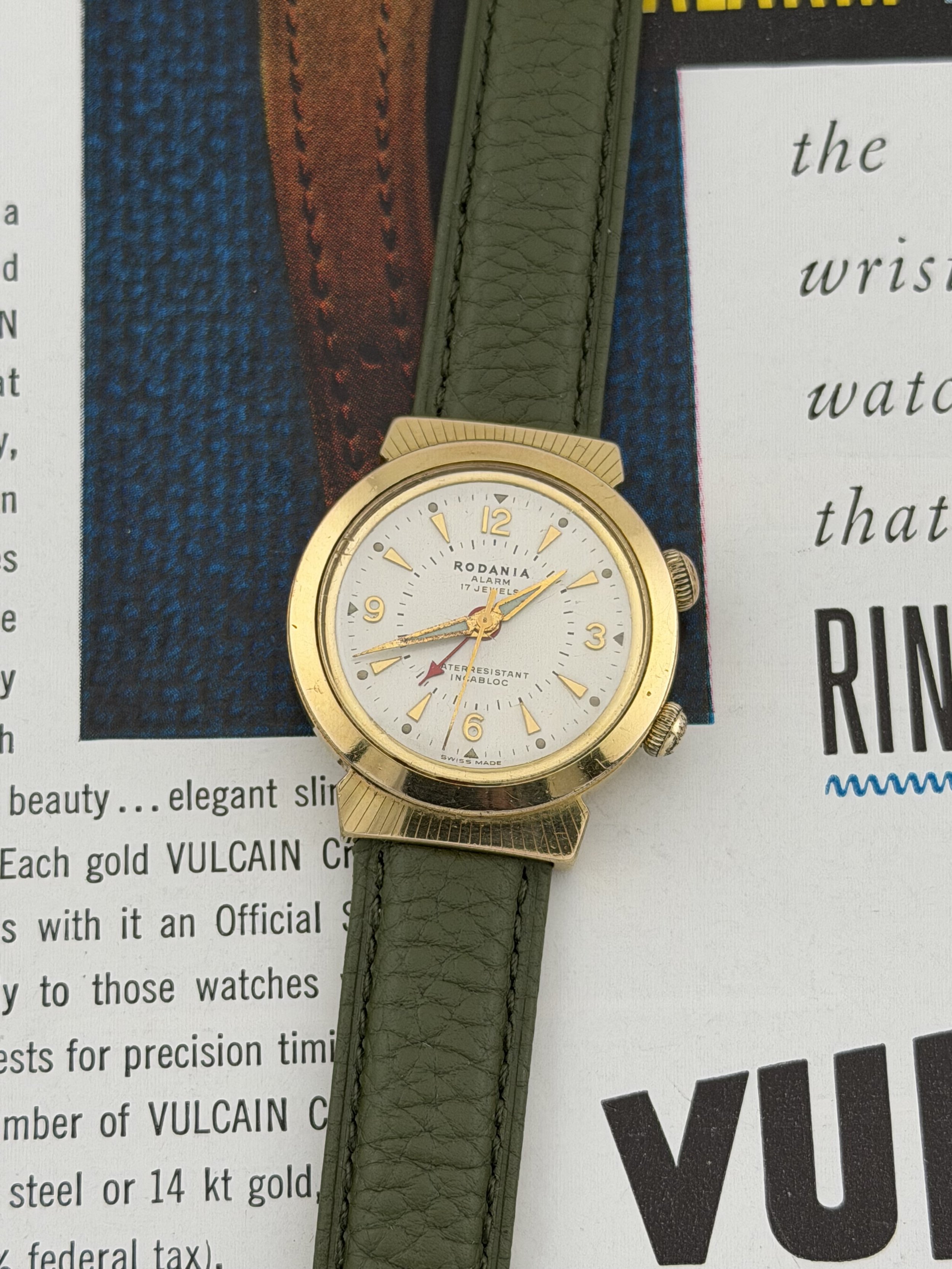 Rodania Mechanical Alarm | 17 Jewels | Swiss Manual Wind | Dual-Crown Alarm | Gold-Plated Case | 34.1mm Case | Circa 1960s