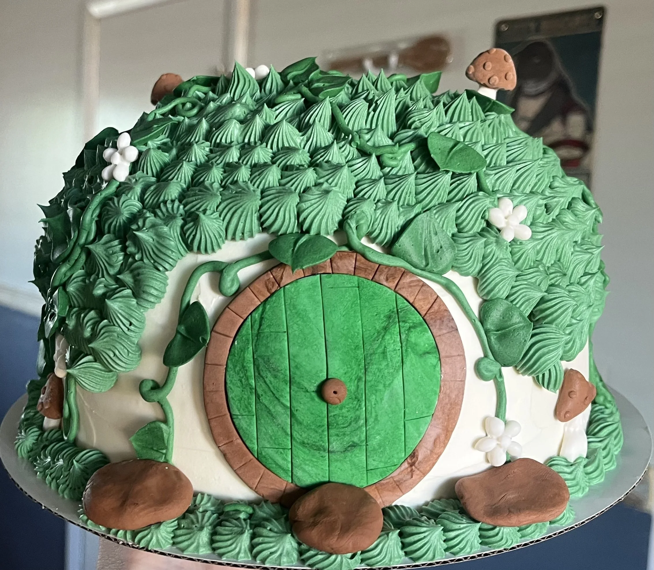Hobbit Hole Cake