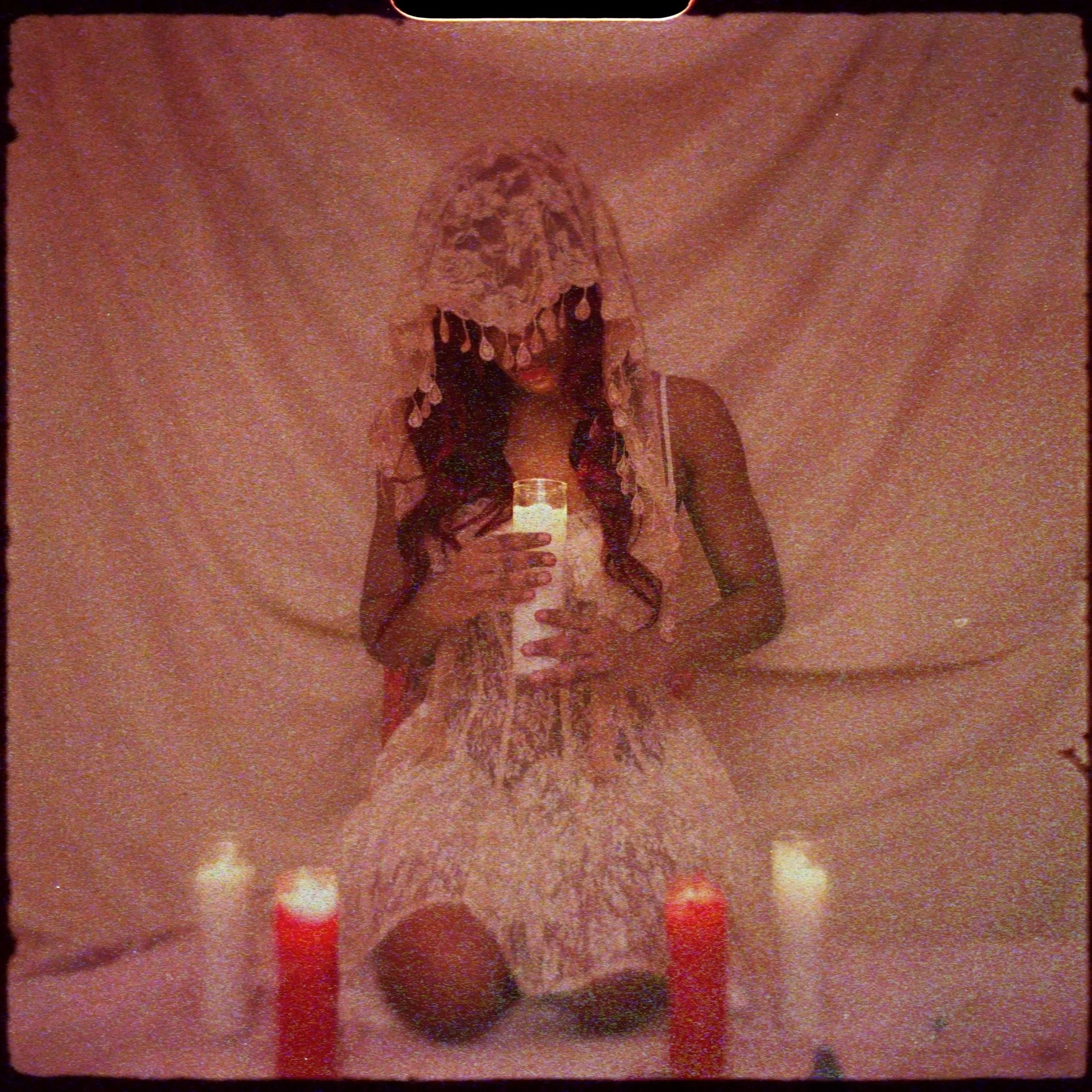 Discover new Music Introducing: Sie Canela</span>
