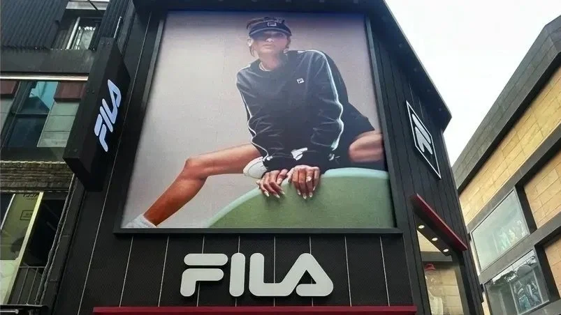 FILA_Store_Myeongdong_Seoul2.jpg