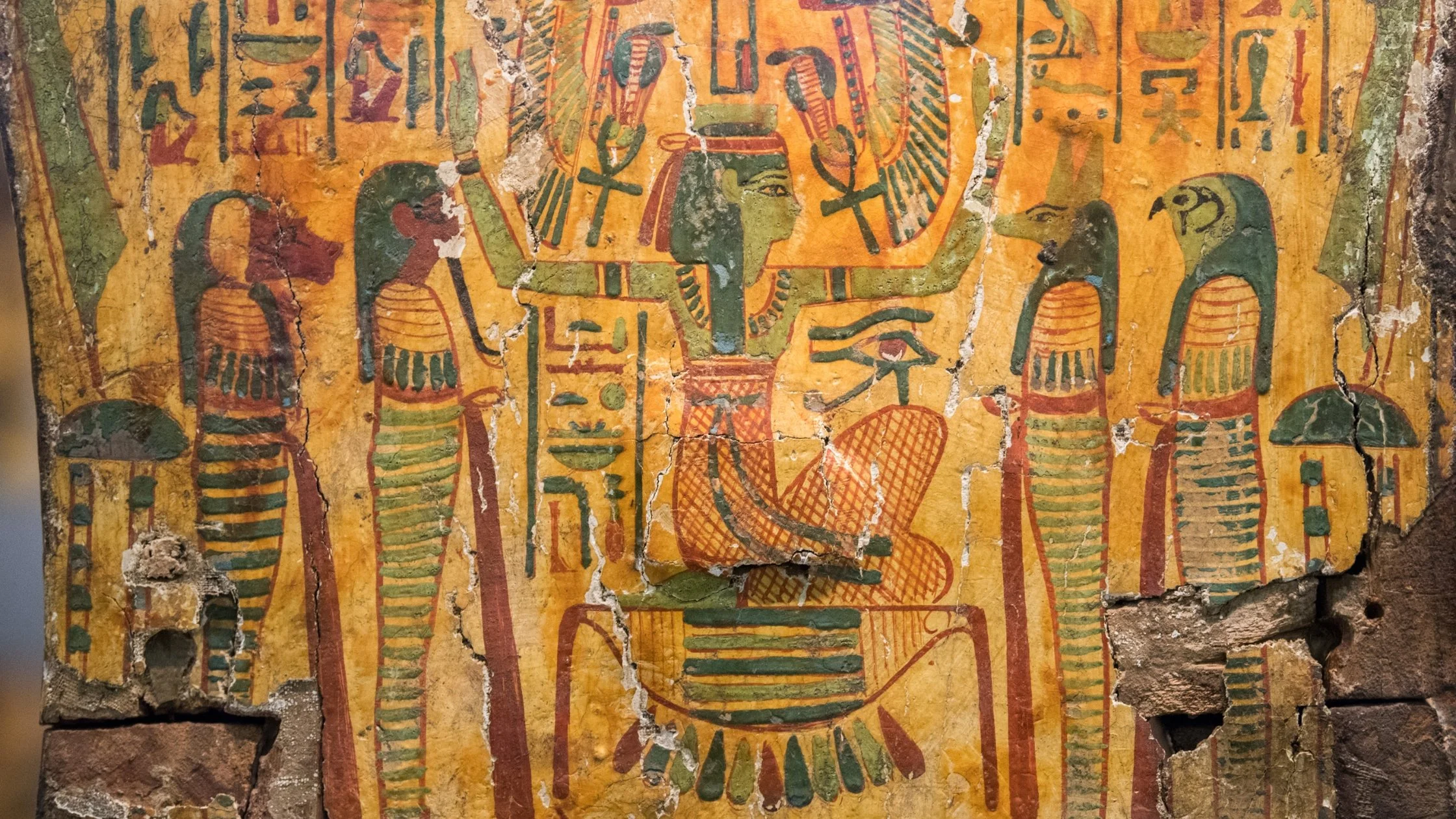 egyptian-mythology-handmade-candle-wooden-wick-goddess-nephthys-7.jpg