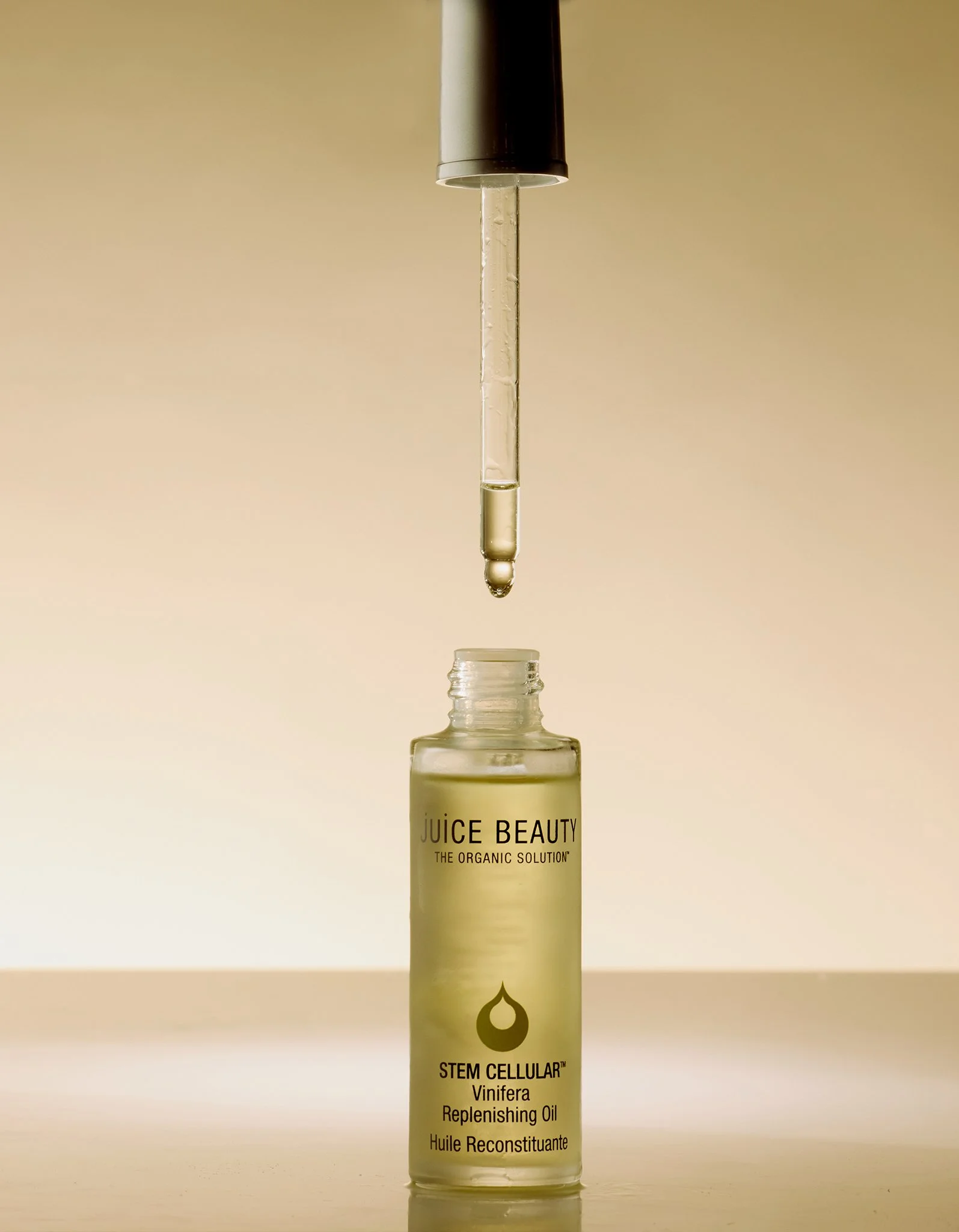 StemCellularReplenishingOil_0225_WR.jpg