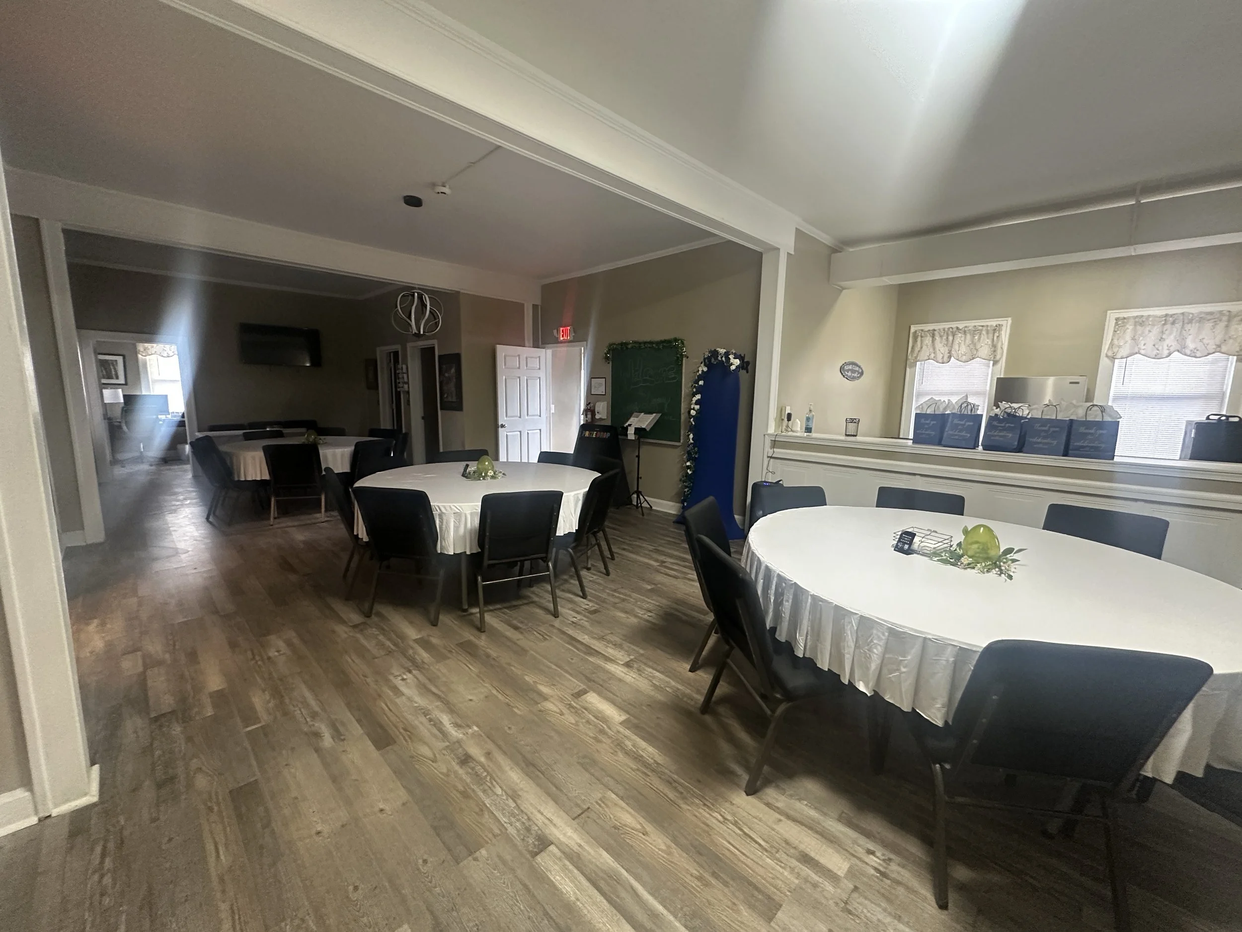 Congregate Dining & Activities Space 